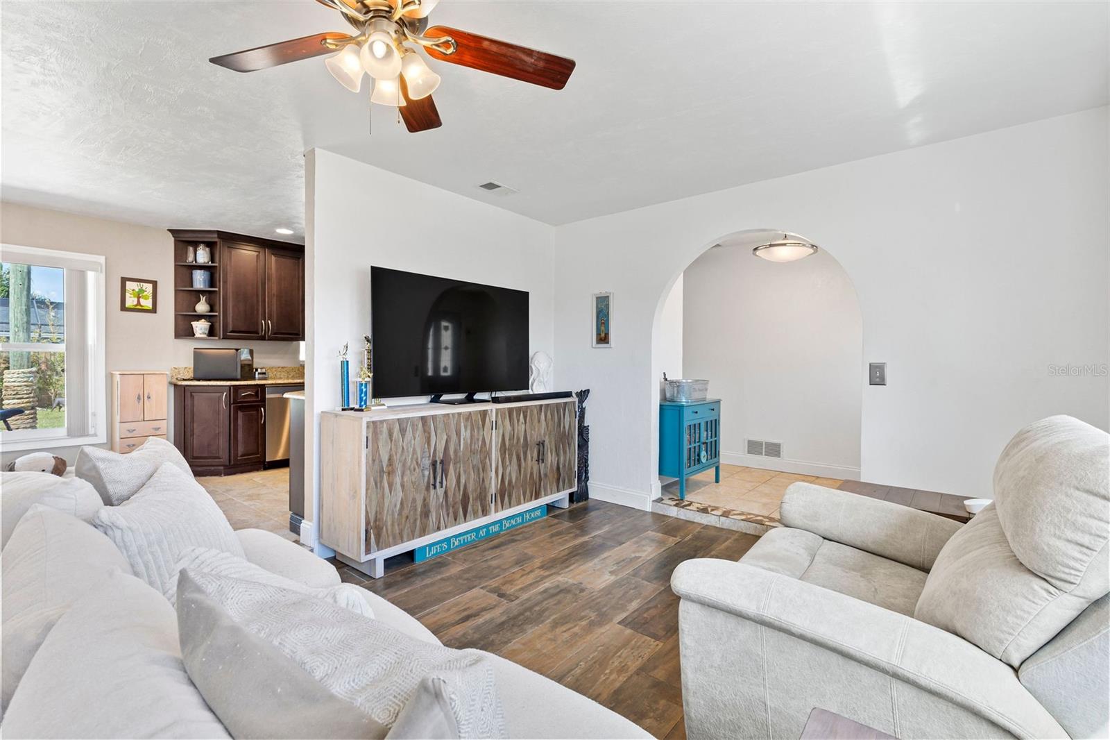 2944 CARRIAGE DR, SOUTH DAYTONA, FL, 32119