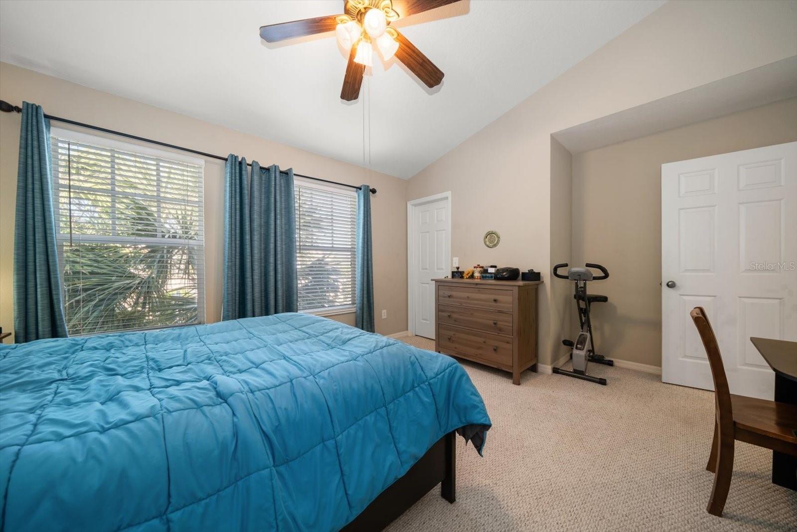 12346 COUNTRY WHITE CIR, TAMPA, FL, 33635