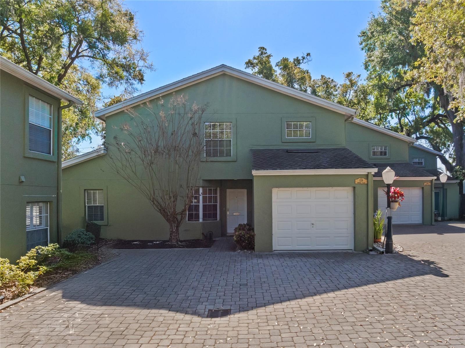 128 WAVERLY PL #128, ORLANDO, FL, 32806