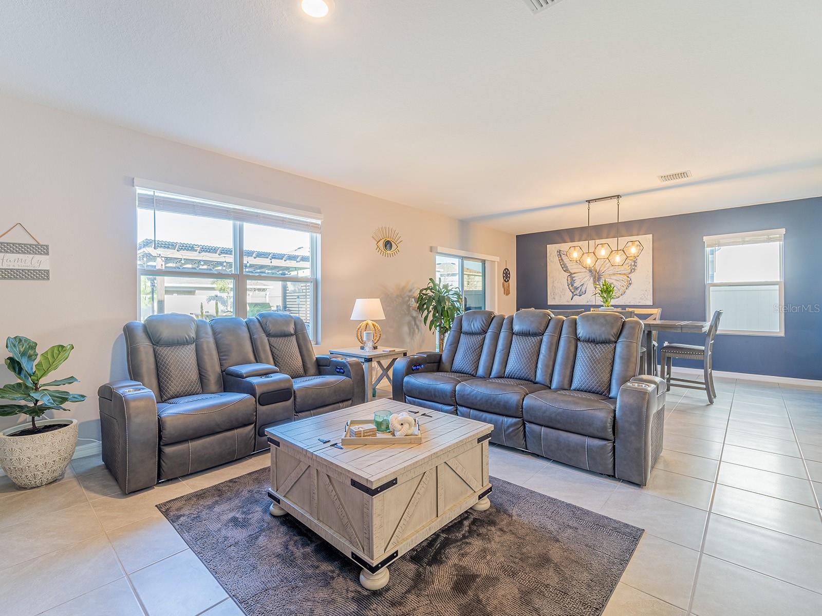 5571 BIRCH RIVER TRL, WESLEY CHAPEL, FL, 33545