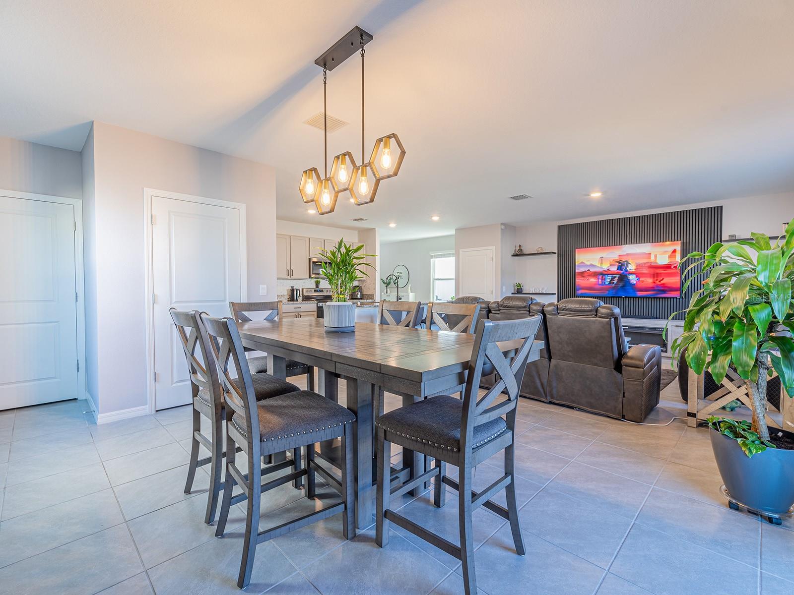 5571 BIRCH RIVER TRL, WESLEY CHAPEL, FL, 33545