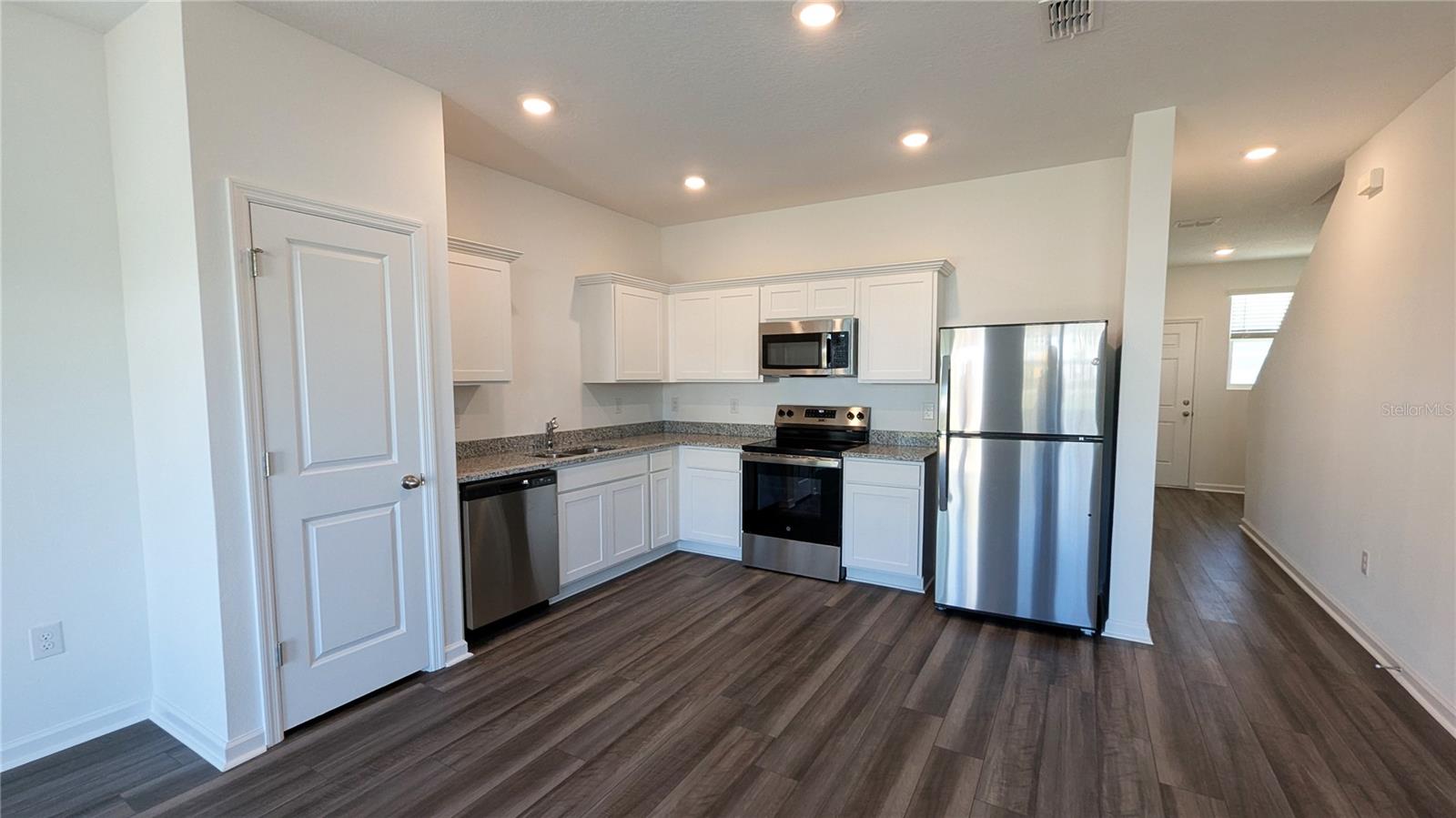 6177 CALLE OCHOA ST, ZEPHYRHILLS, FL, 33542