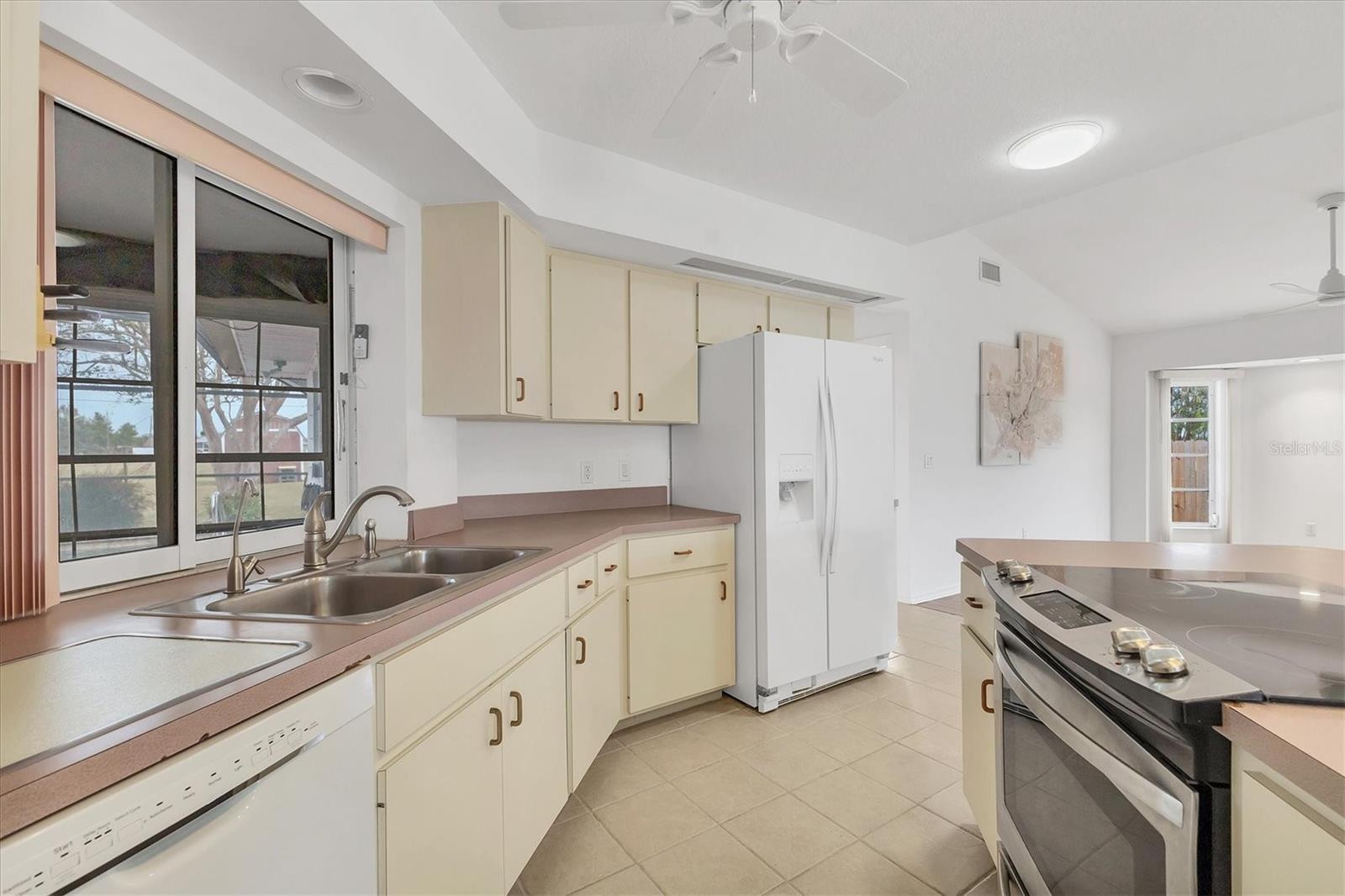 10060 AMELIA AVE, ENGLEWOOD, FL, 34224