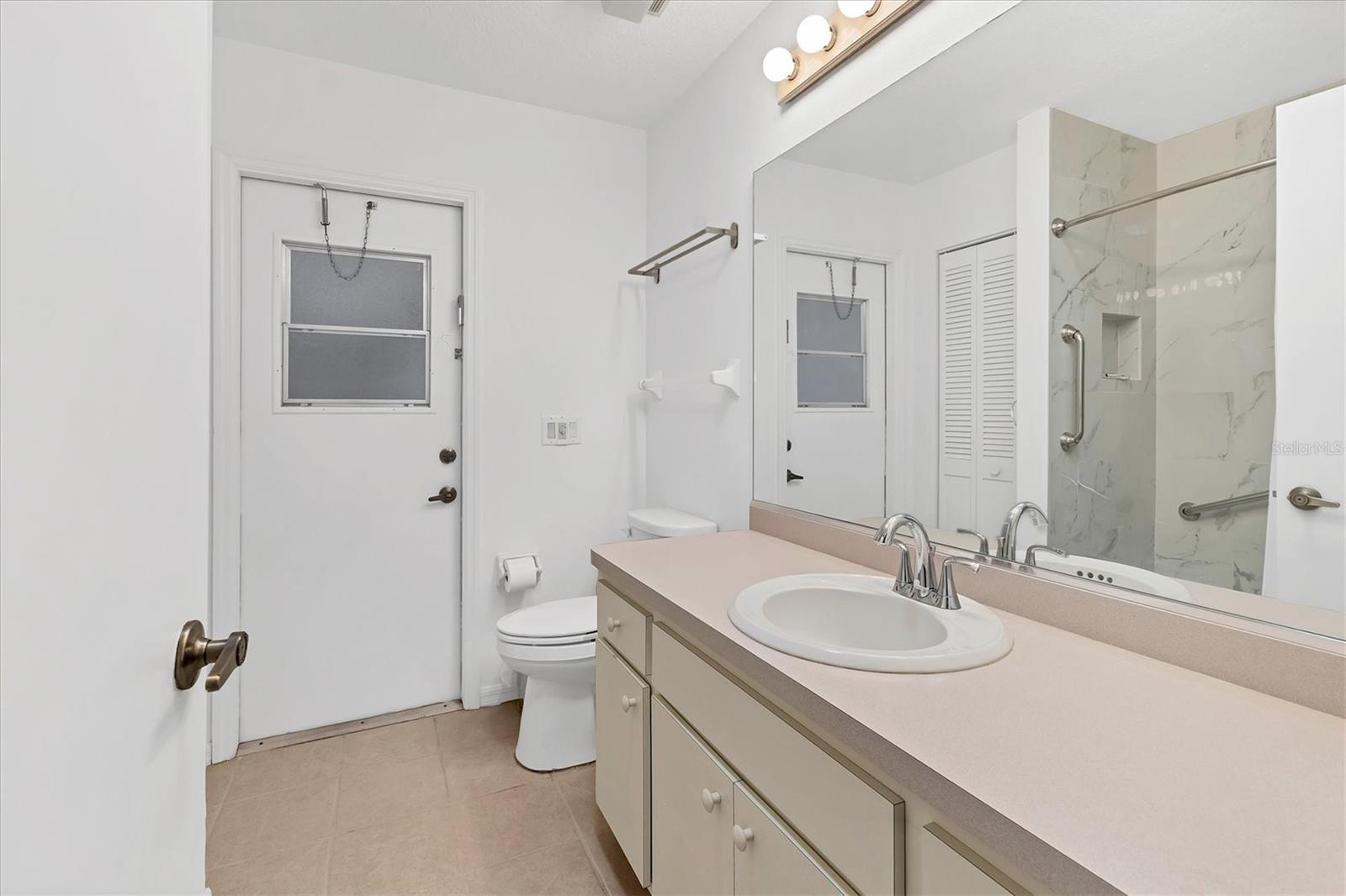 10060 AMELIA AVE, ENGLEWOOD, FL, 34224