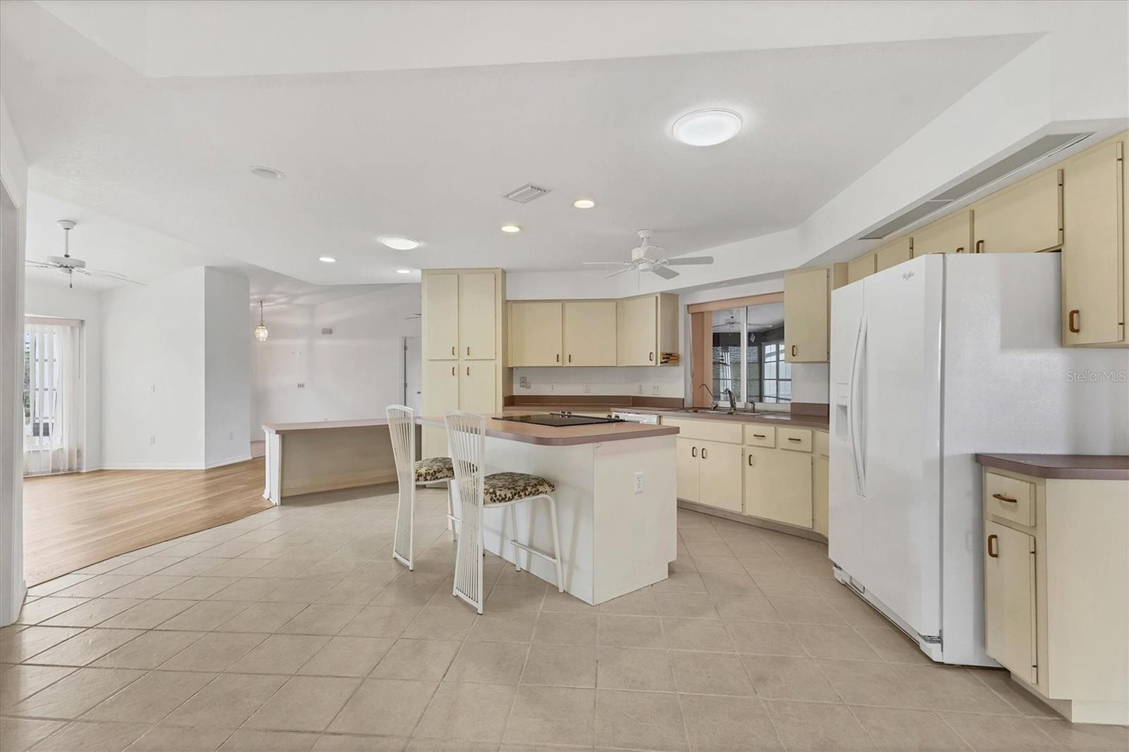 10060 AMELIA AVE, ENGLEWOOD, FL, 34224