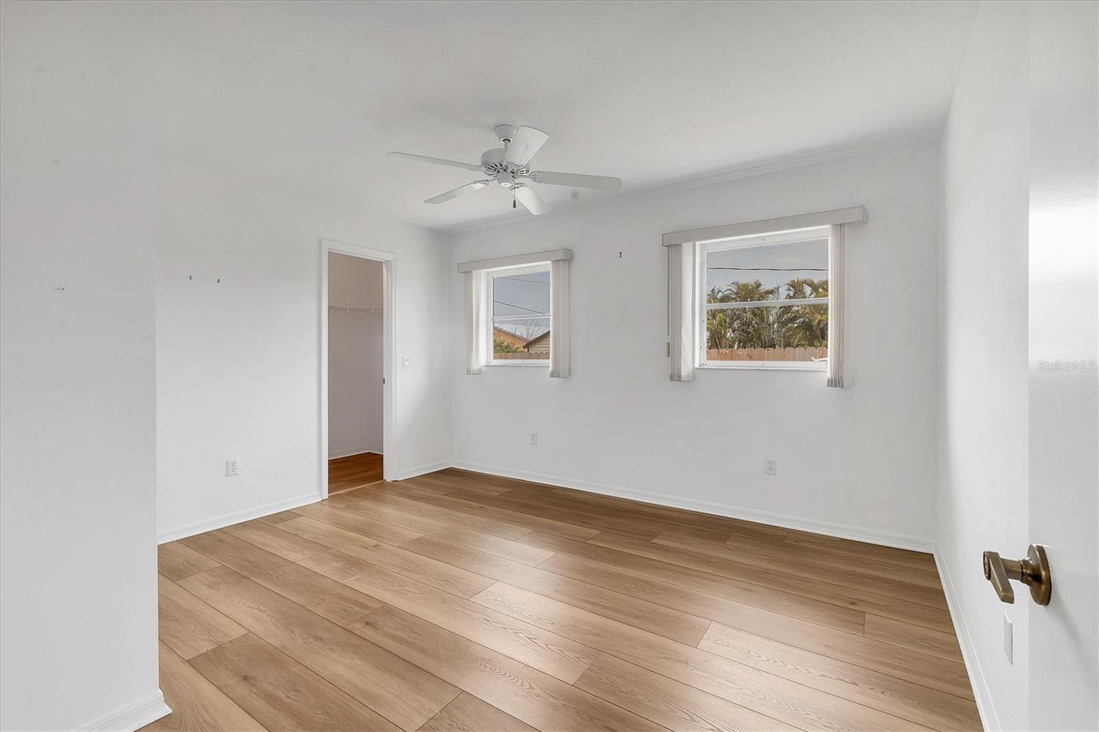 10060 AMELIA AVE, ENGLEWOOD, FL, 34224