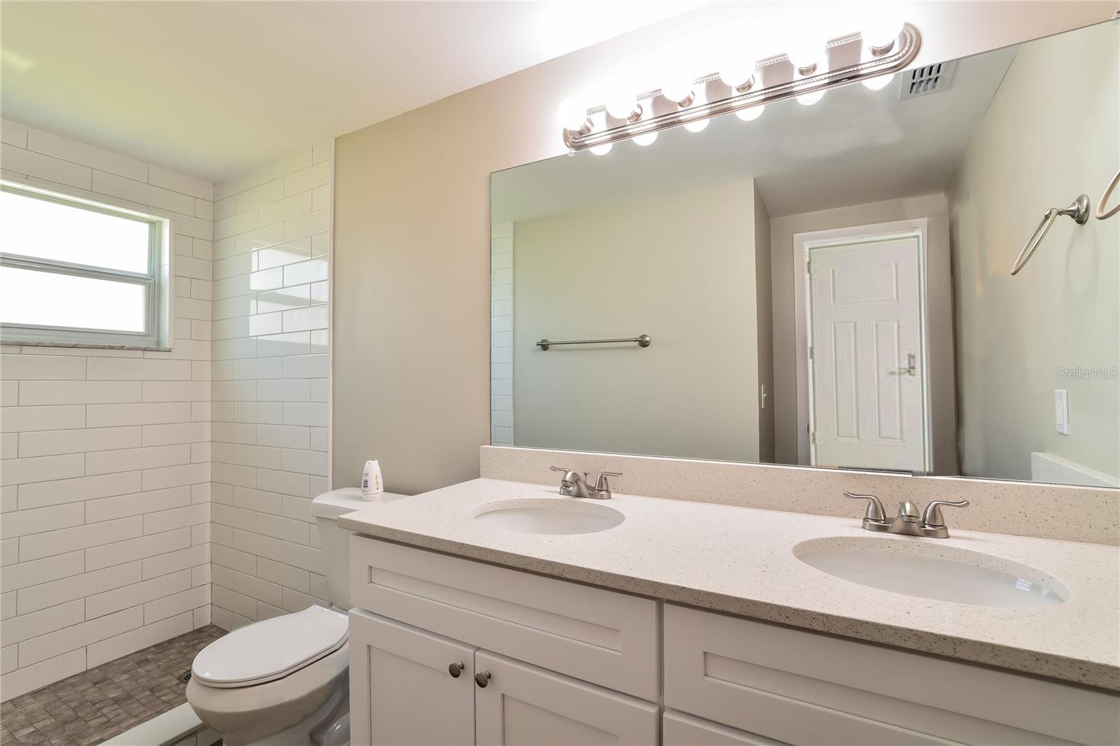 229 LOCHMOND DR, FERN PARK, FL, 32730