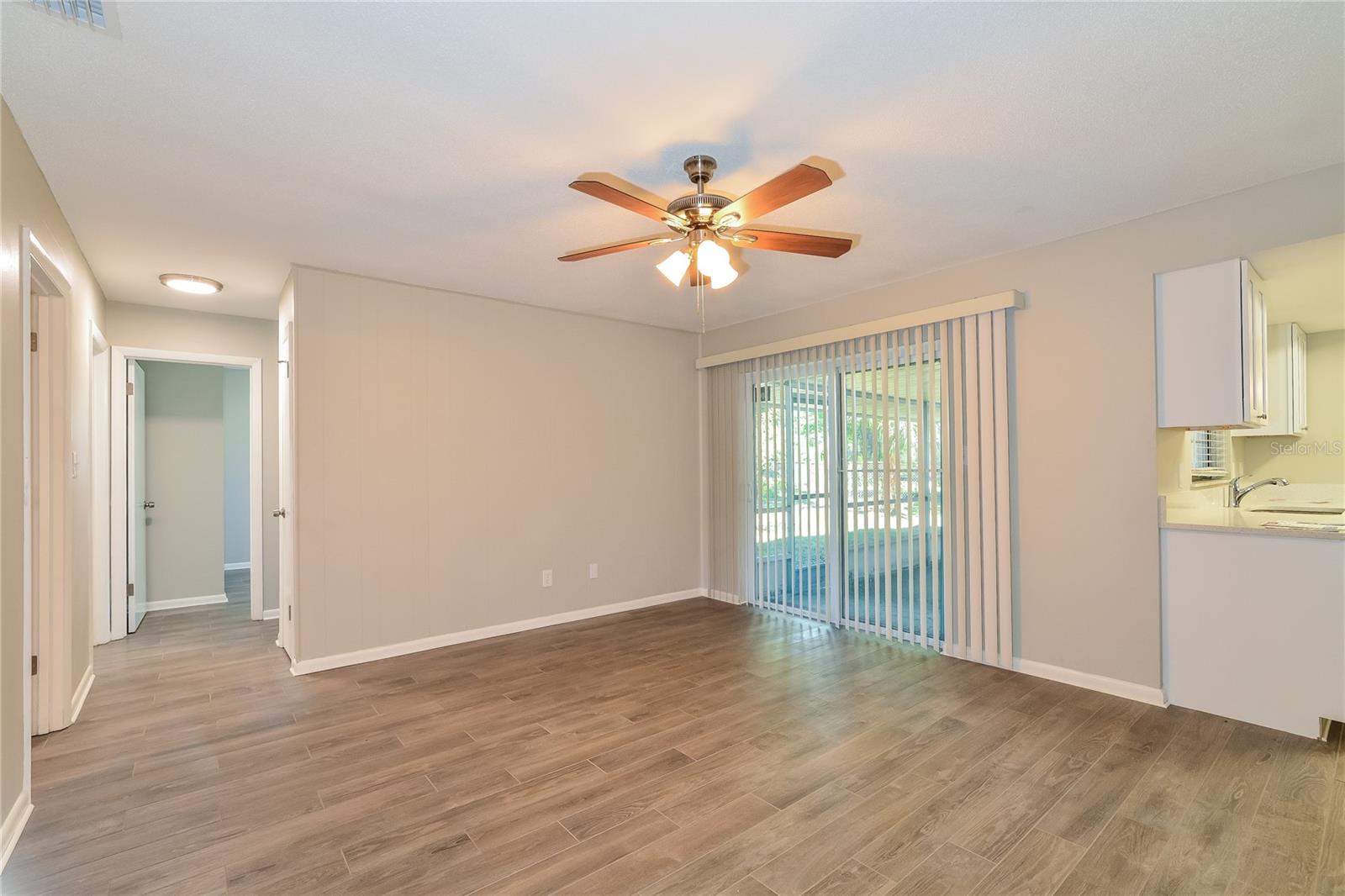 229 LOCHMOND DR, FERN PARK, FL, 32730