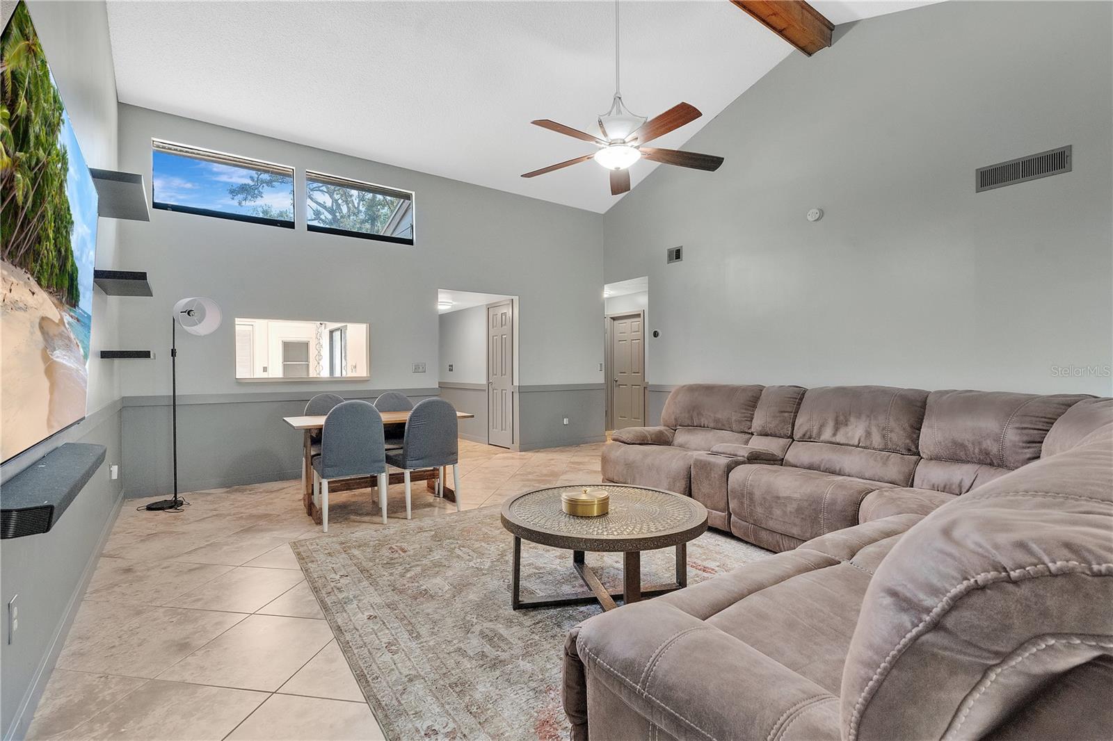 218 NETTLEWOOD LN, FERN PARK, FL, 32730