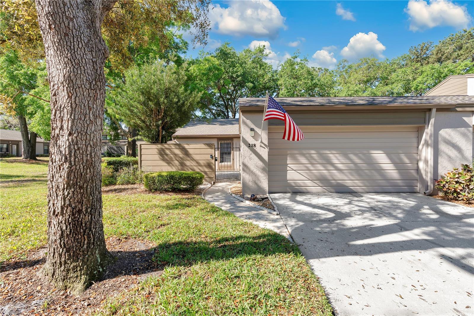 218 NETTLEWOOD LN, FERN PARK, FL, 32730