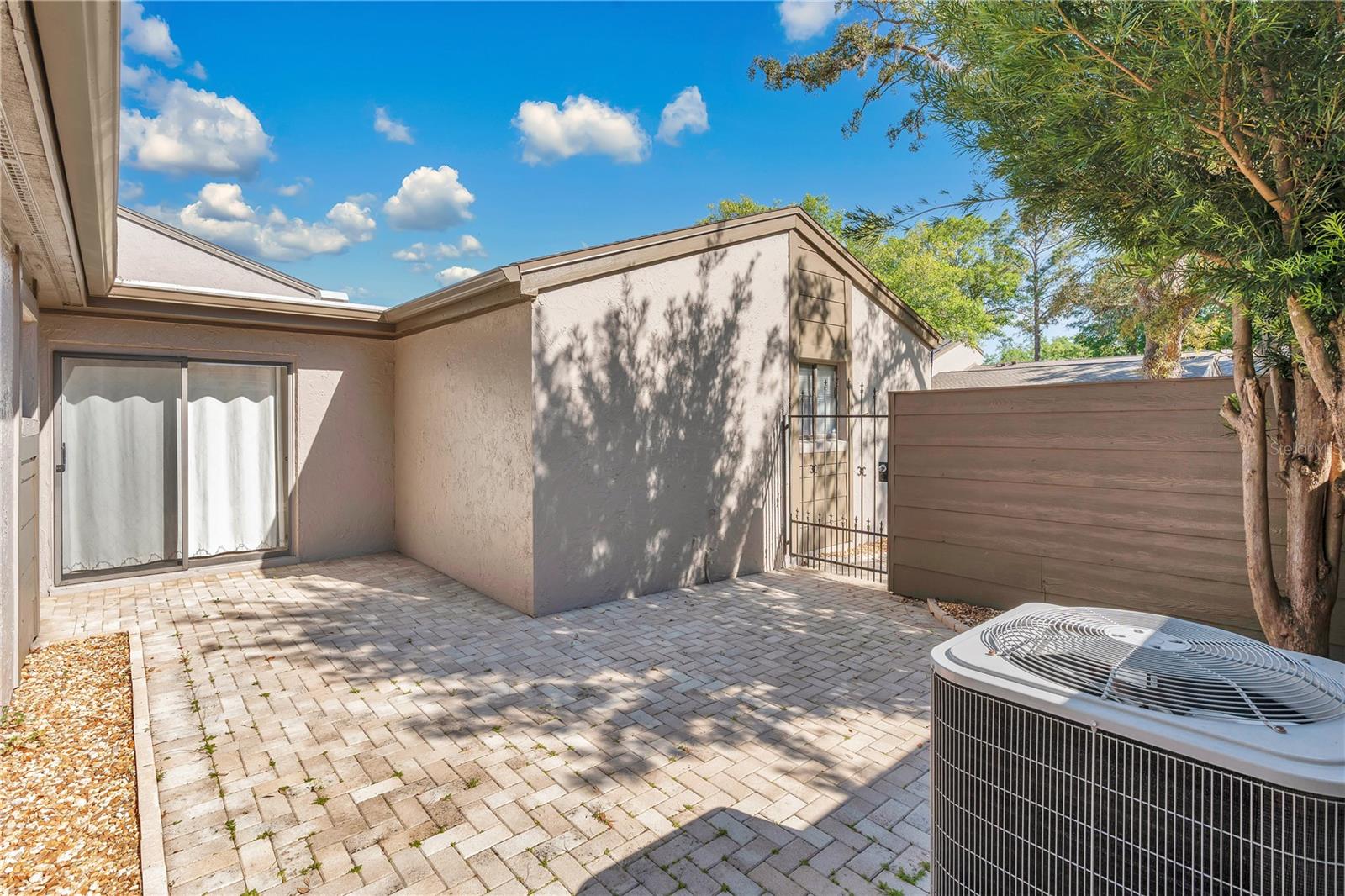 218 NETTLEWOOD LN, FERN PARK, FL, 32730