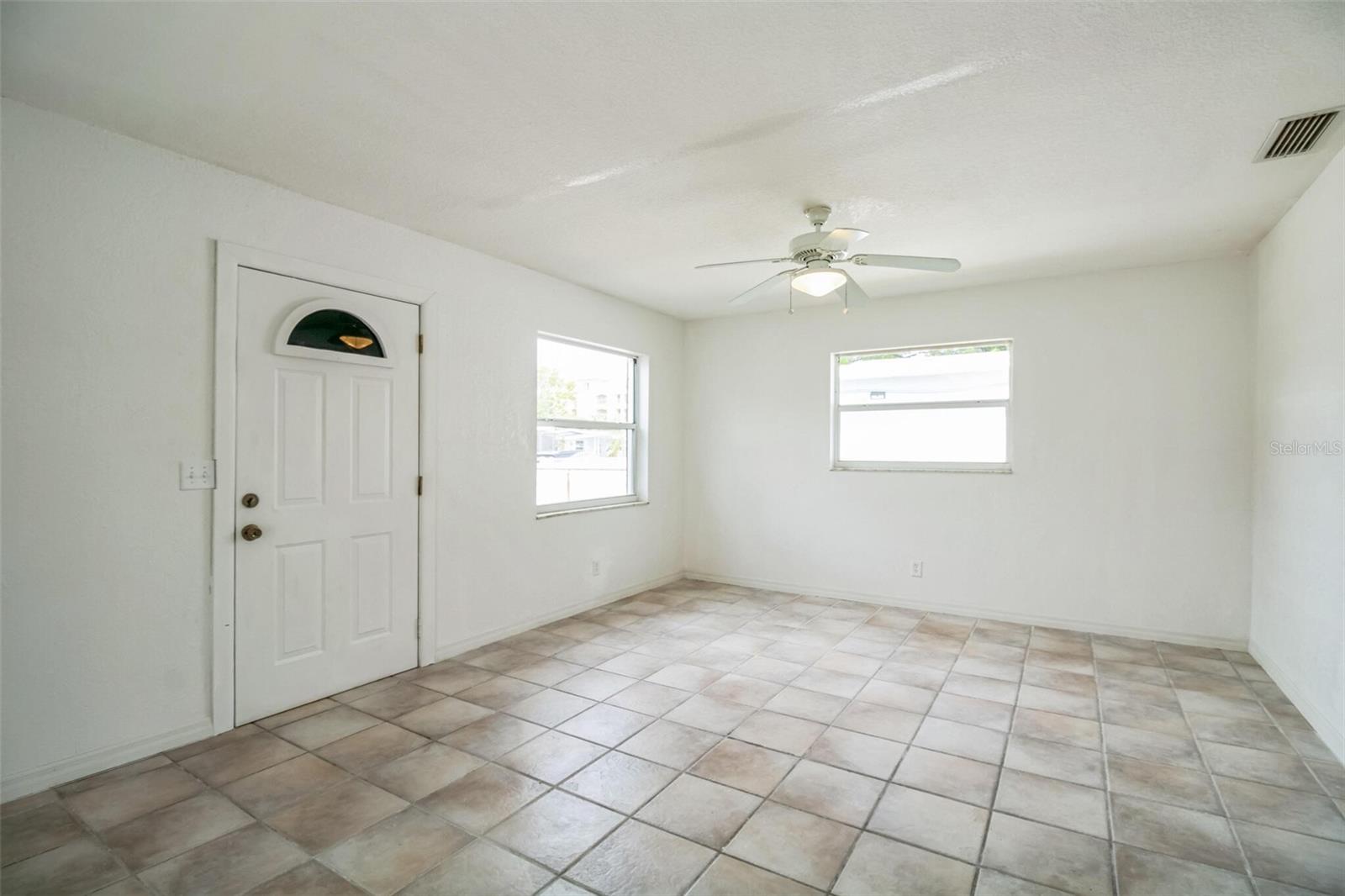 6610 S KISSIMMEE ST, TAMPA, FL, 33616