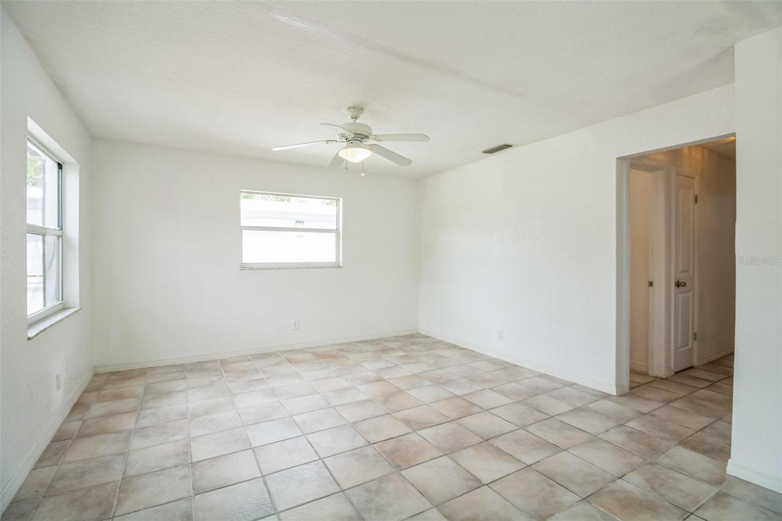 6610 S KISSIMMEE ST, TAMPA, FL, 33616