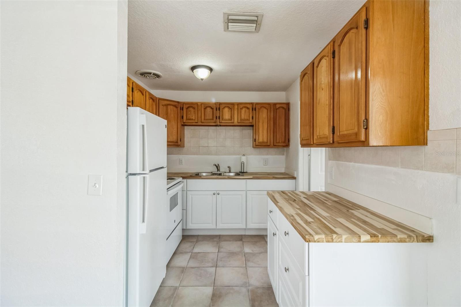 6610 S KISSIMMEE ST, TAMPA, FL, 33616