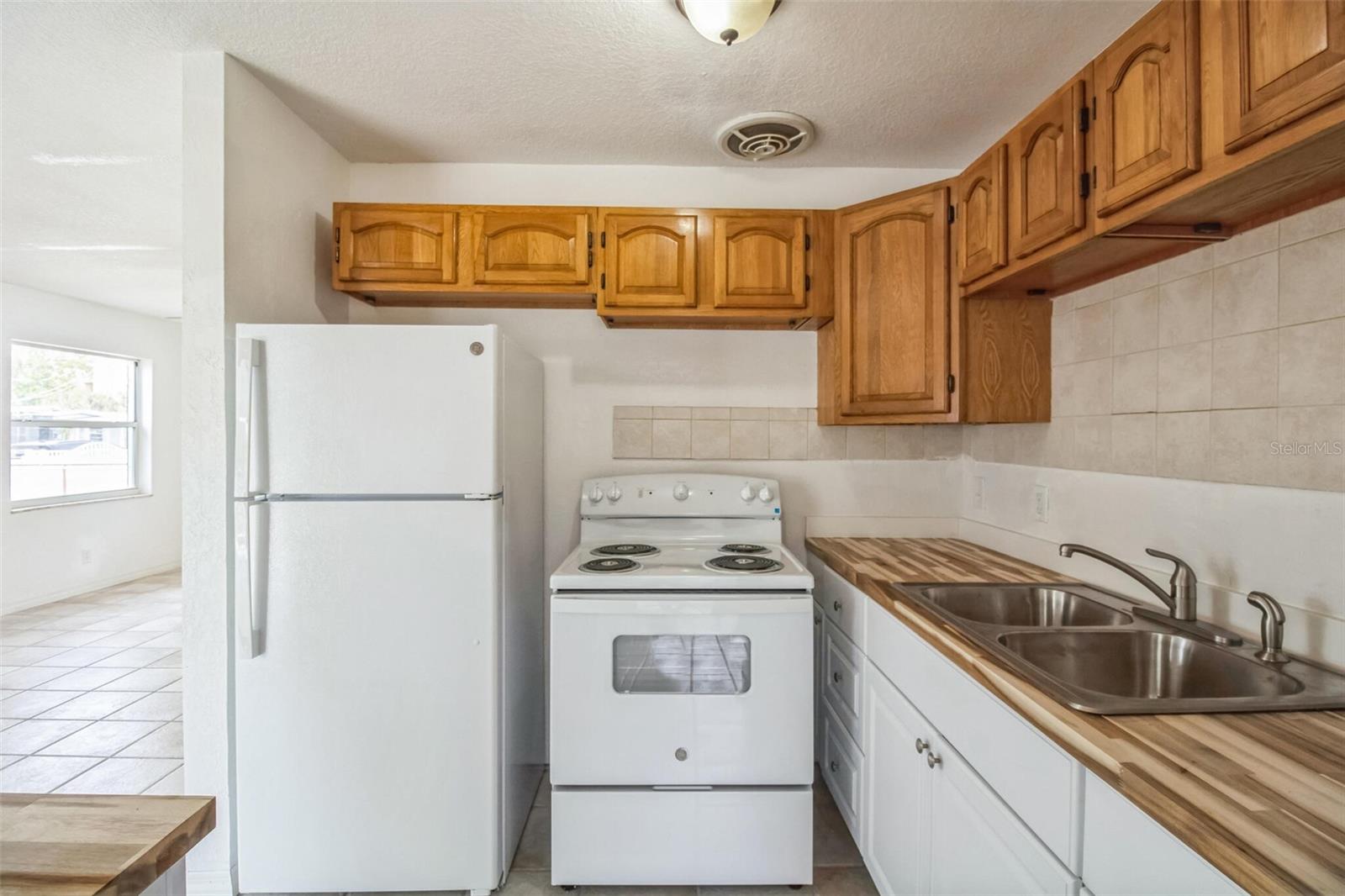 6610 S KISSIMMEE ST, TAMPA, FL, 33616