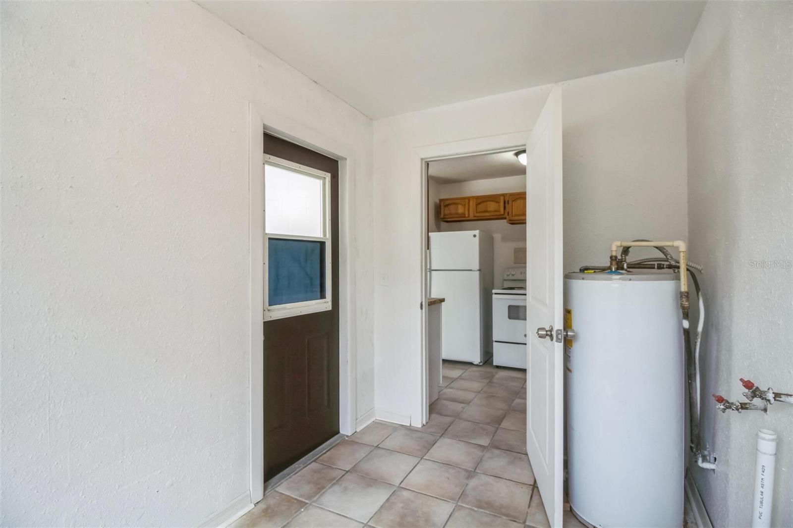 6610 S KISSIMMEE ST, TAMPA, FL, 33616