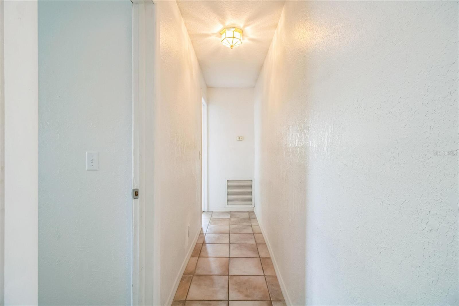 6610 S KISSIMMEE ST, TAMPA, FL, 33616