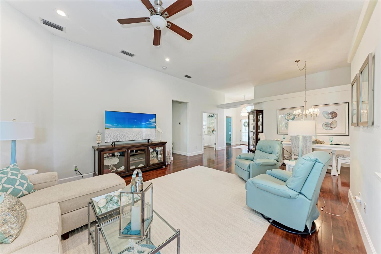322 LANGHOLM DR, VENICE, FL, 34293