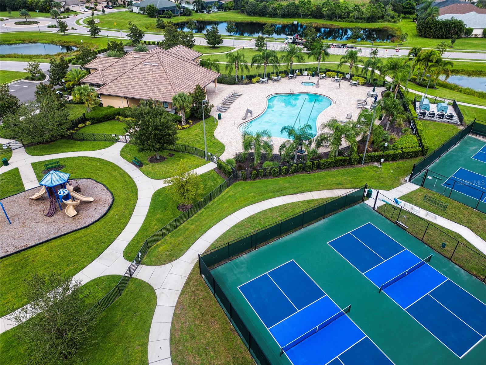 349 BLACKBIRD CT, BRADENTON, FL, 34212