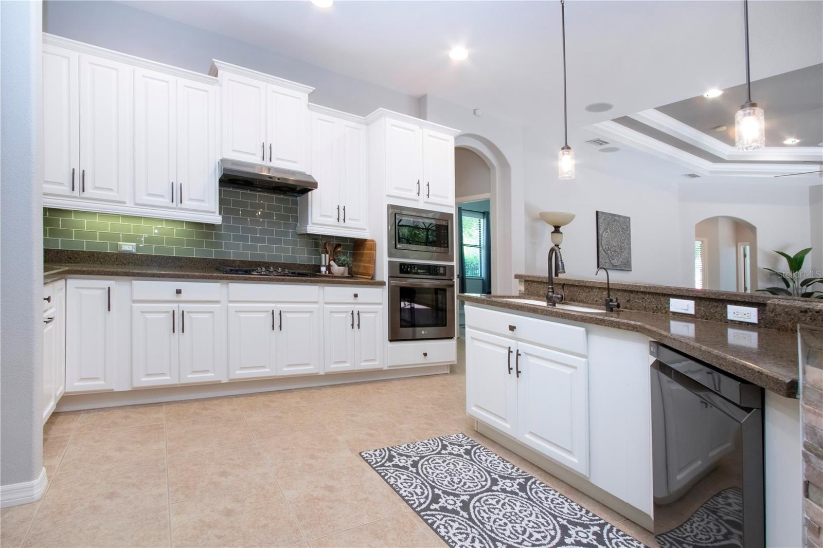 349 BLACKBIRD CT, BRADENTON, FL, 34212