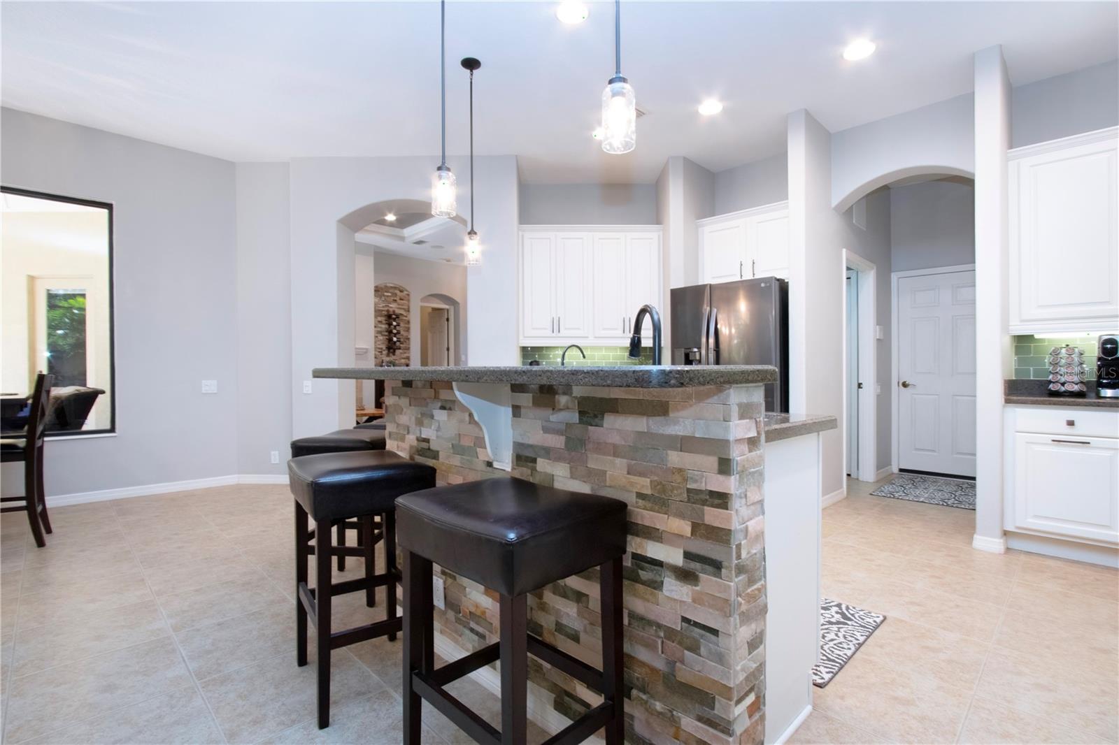 349 BLACKBIRD CT, BRADENTON, FL, 34212