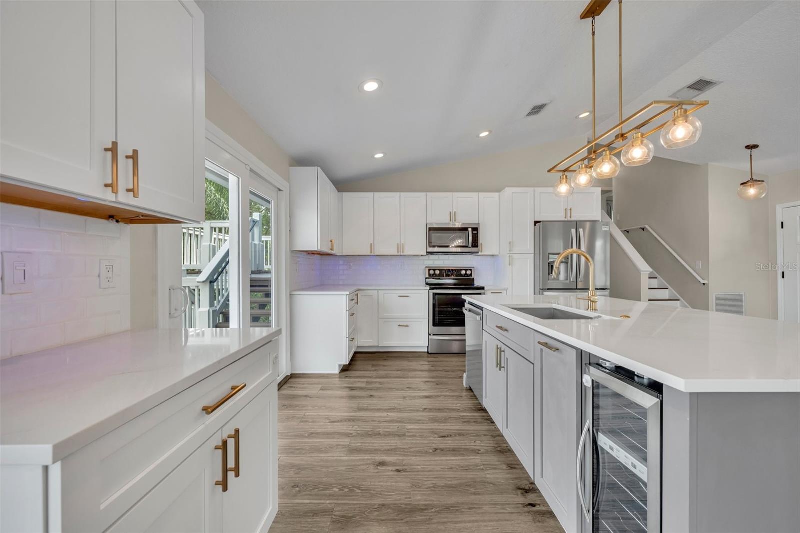 417 BARCLAY AVE, ALTAMONTE SPRINGS, FL, 32701