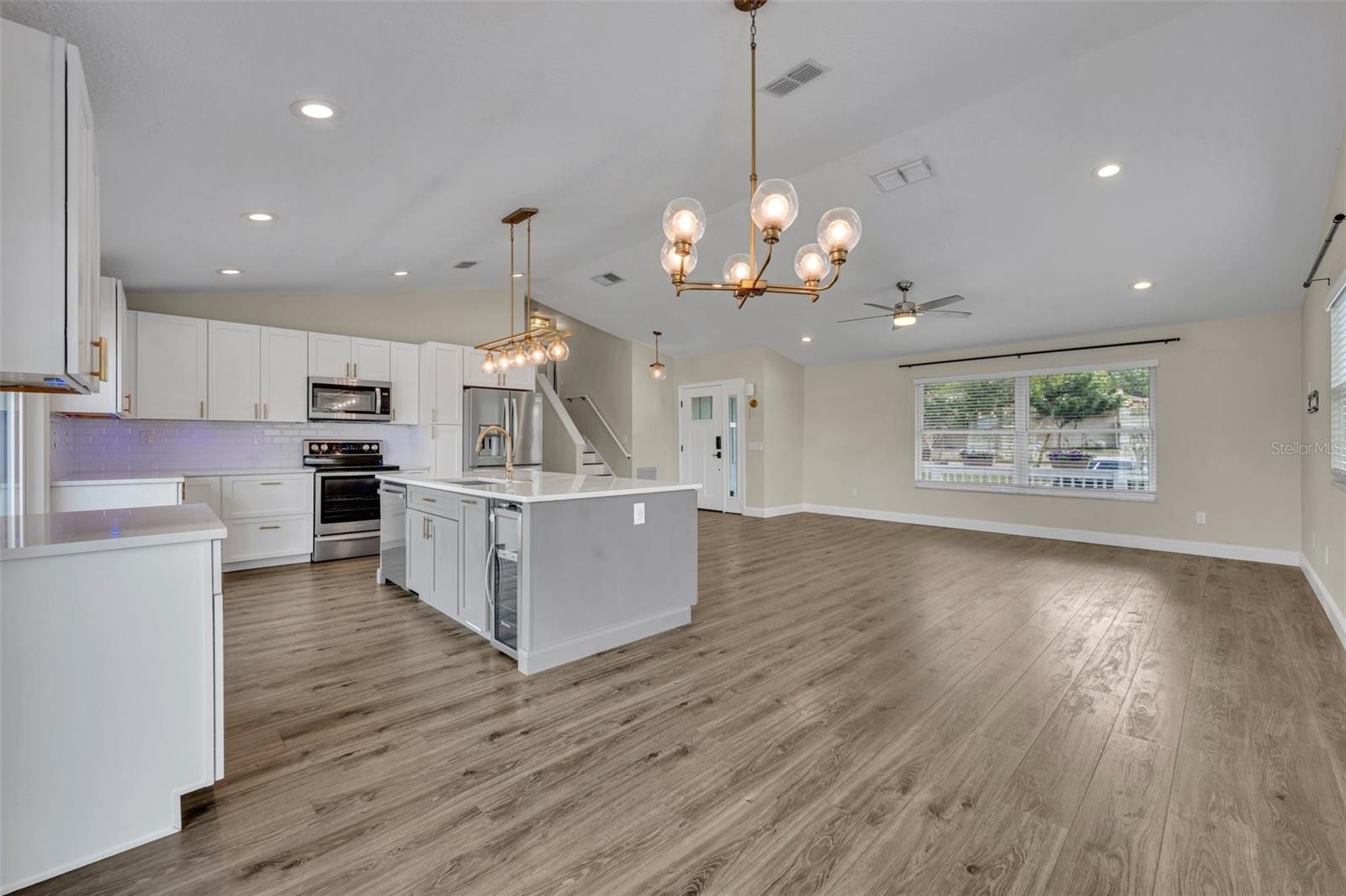 417 BARCLAY AVE, ALTAMONTE SPRINGS, FL, 32701