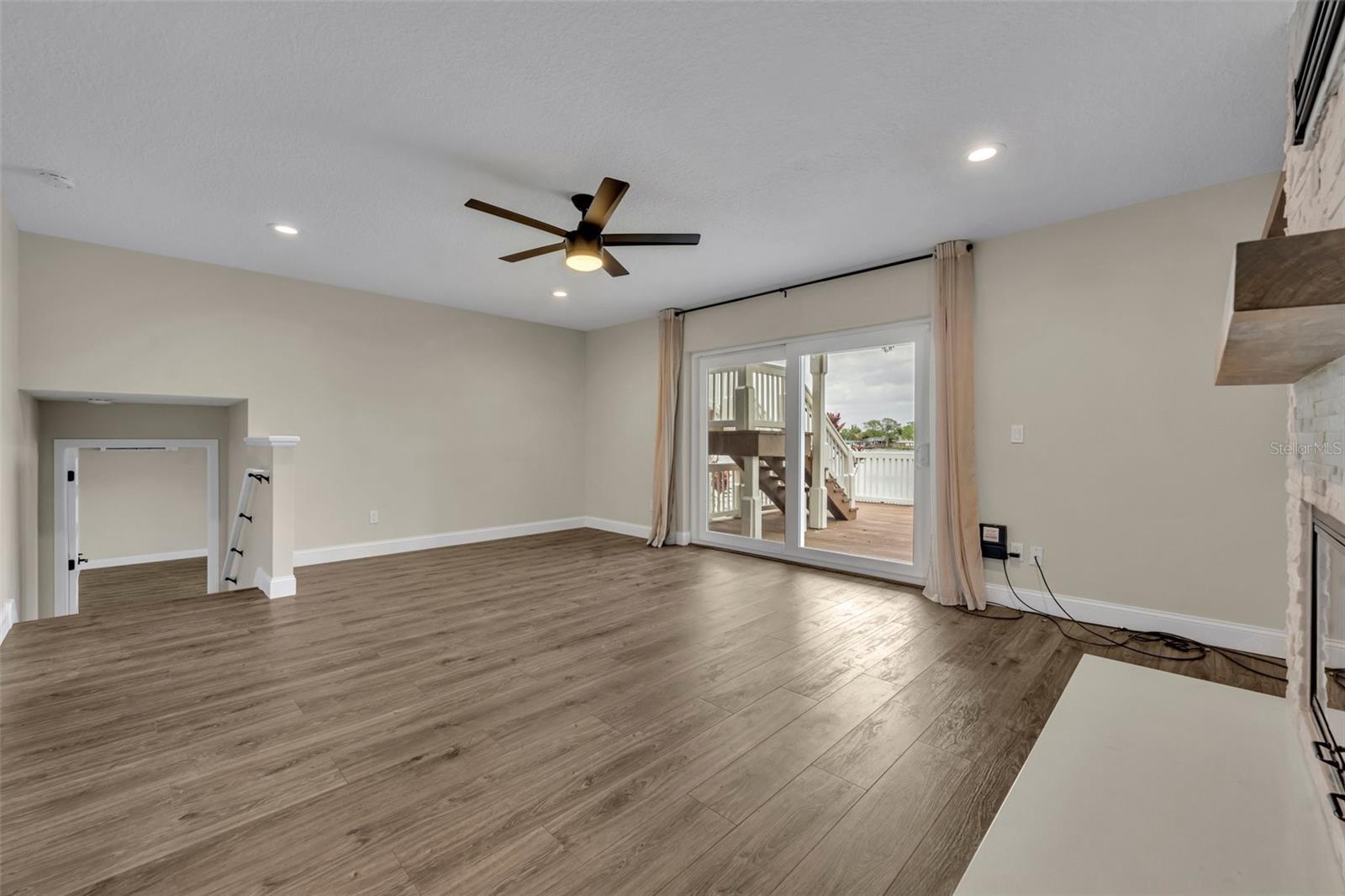 417 BARCLAY AVE, ALTAMONTE SPRINGS, FL, 32701