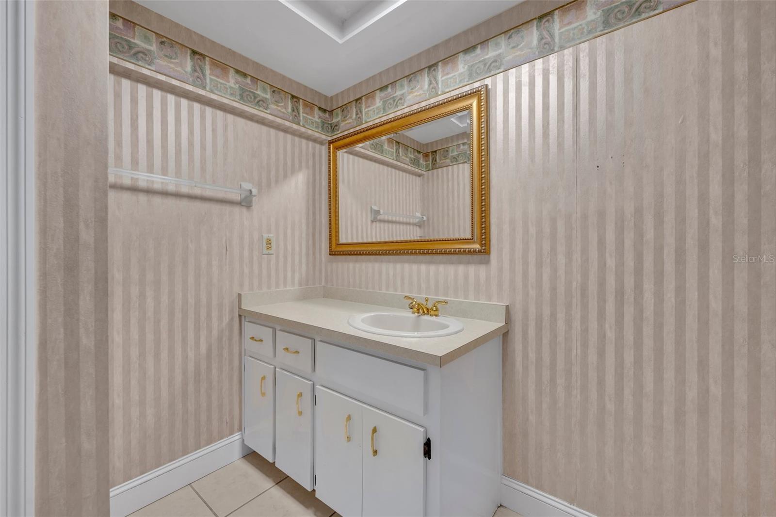 417 BARCLAY AVE, ALTAMONTE SPRINGS, FL, 32701