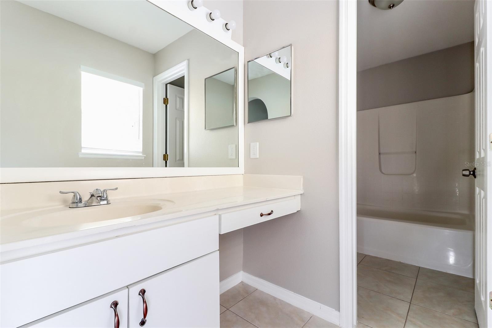 6338 GONDOLA DR, RIVERVIEW, FL, 33578