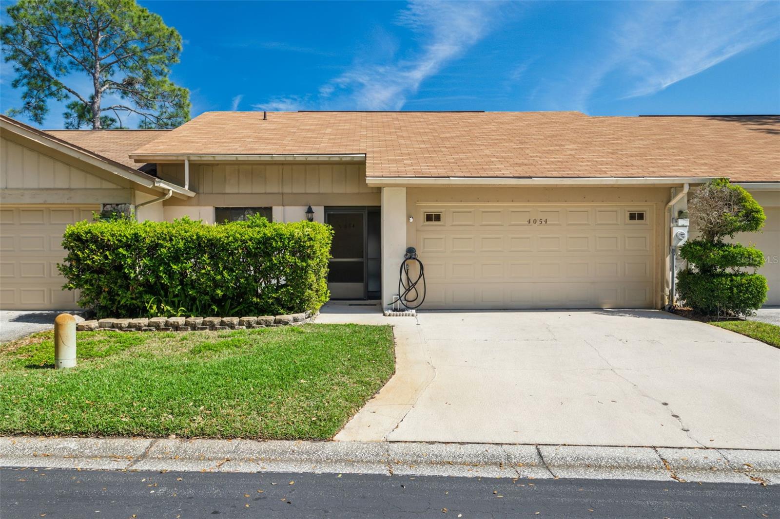 4054 SHORESIDE CIR, TAMPA, FL, 33624