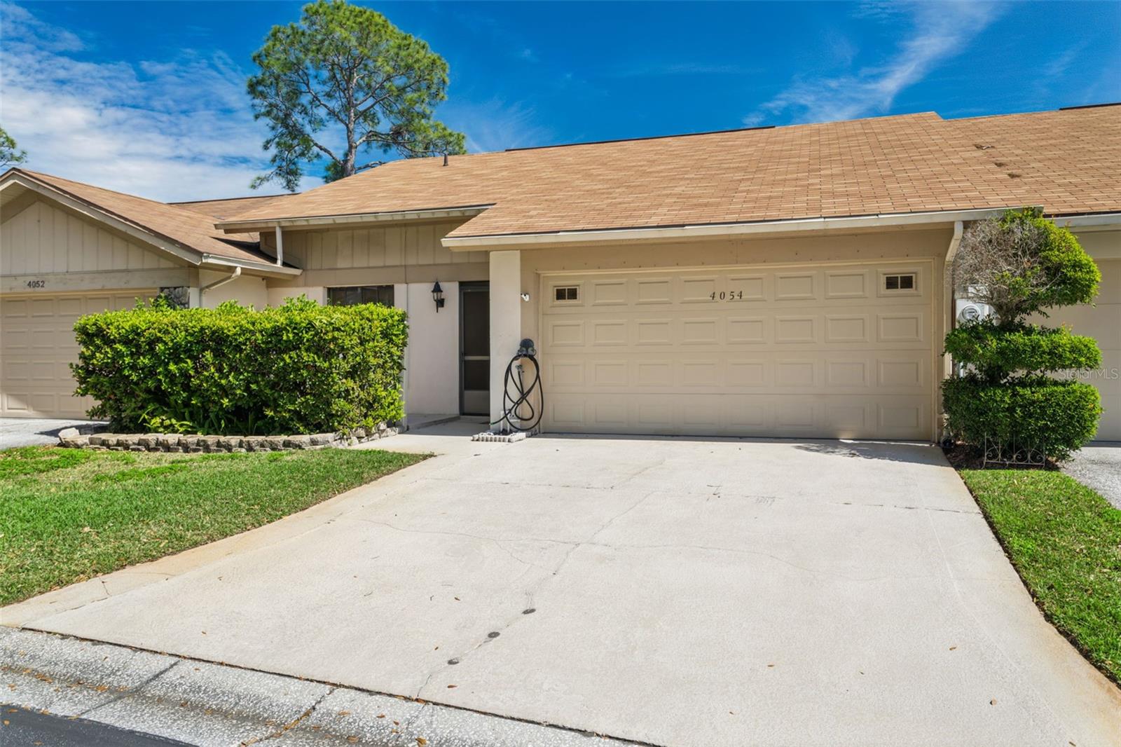 4054 SHORESIDE CIR, TAMPA, FL, 33624