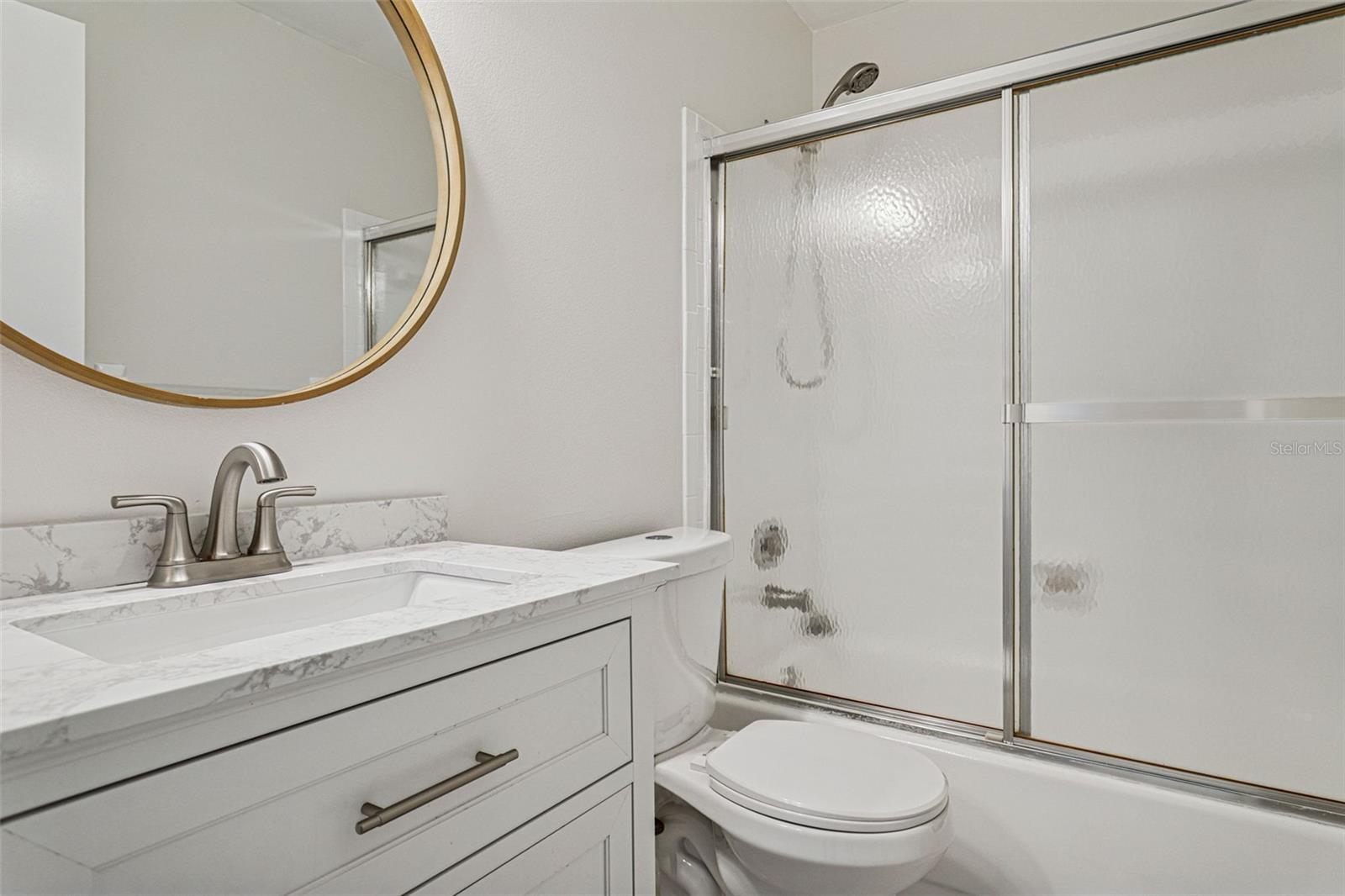 4054 SHORESIDE CIR, TAMPA, FL, 33624