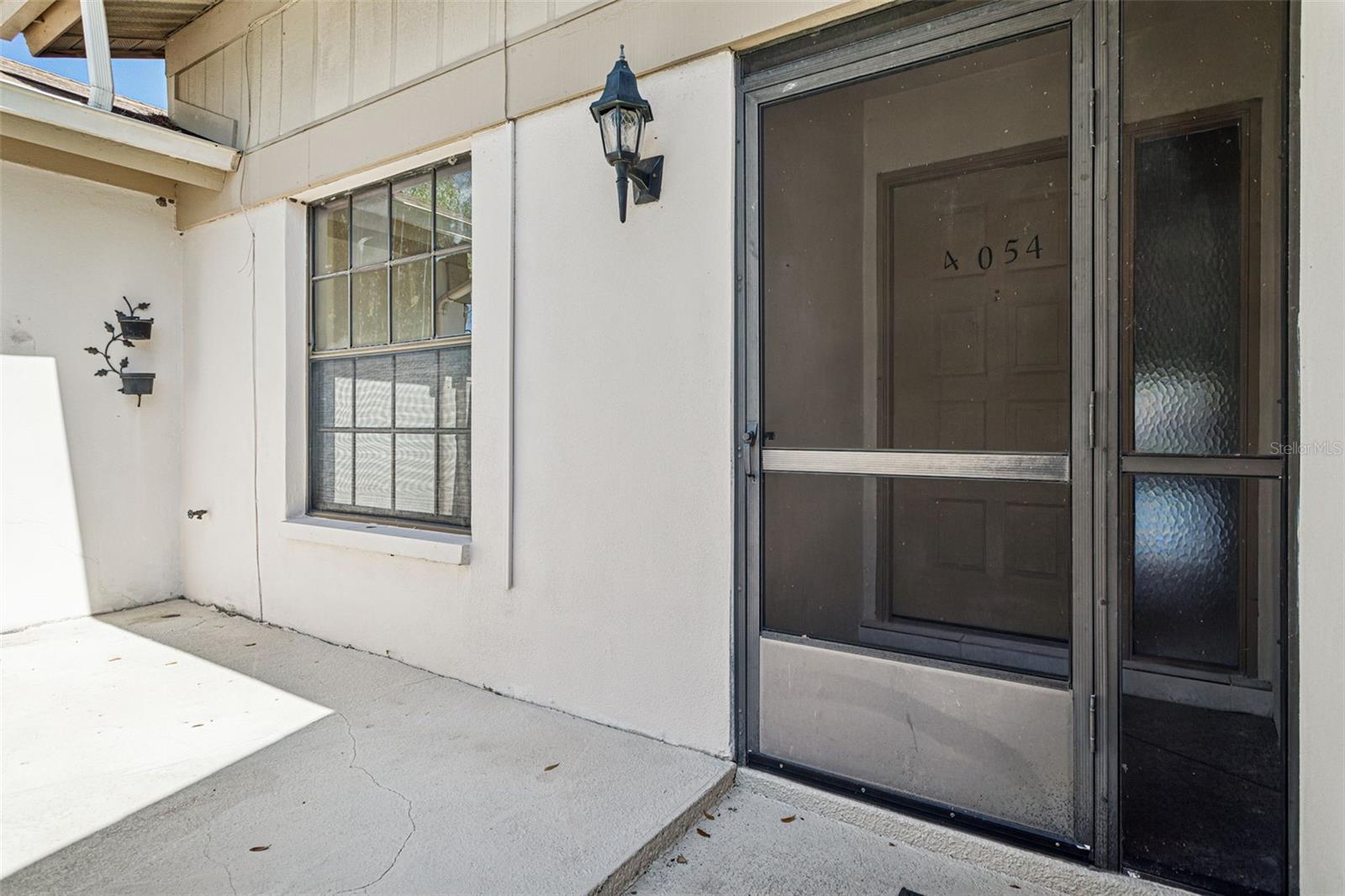 4054 SHORESIDE CIR, TAMPA, FL, 33624