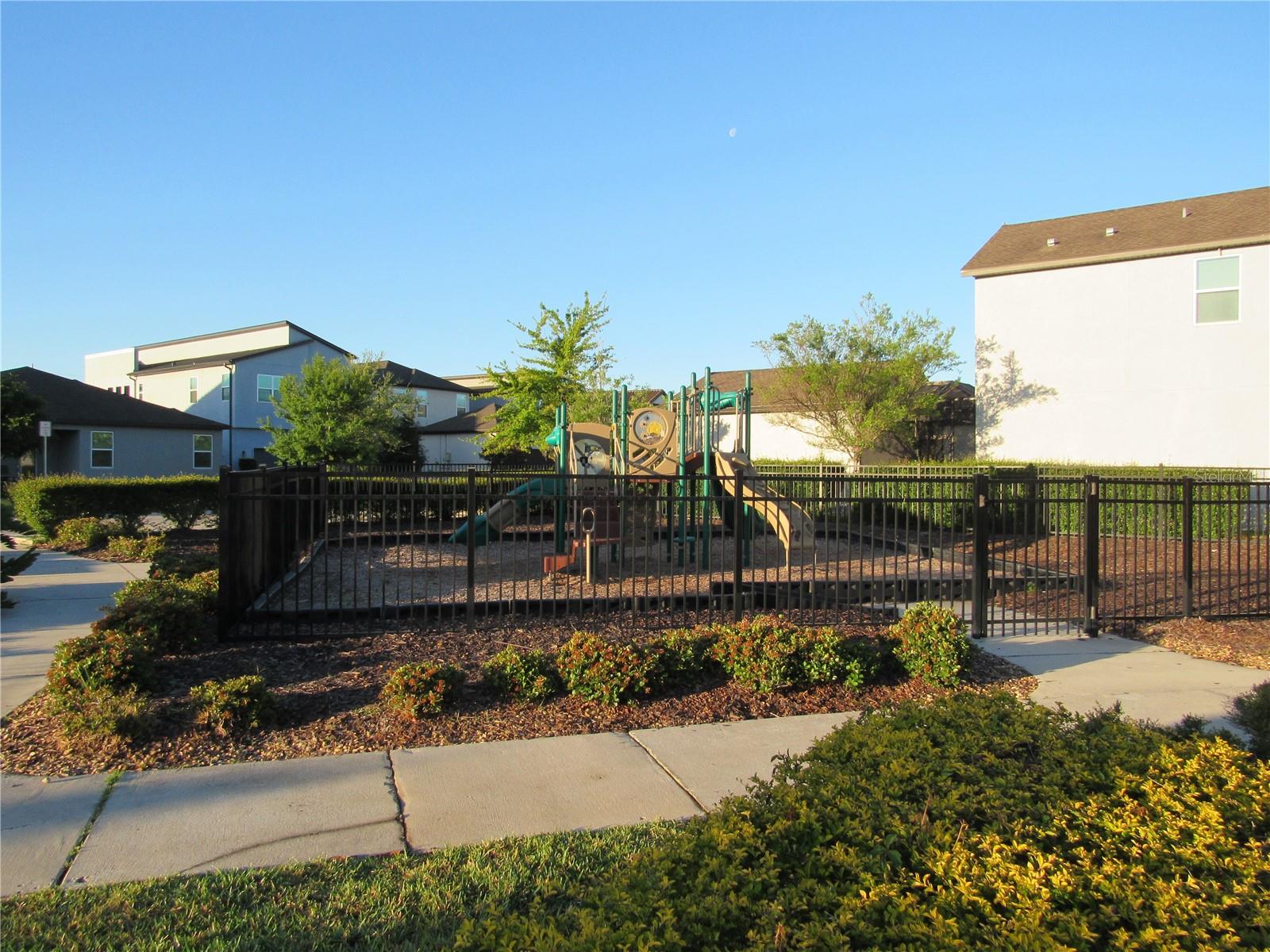 2261 STANDING ROCK CIR, OAKLAND, FL, 34787