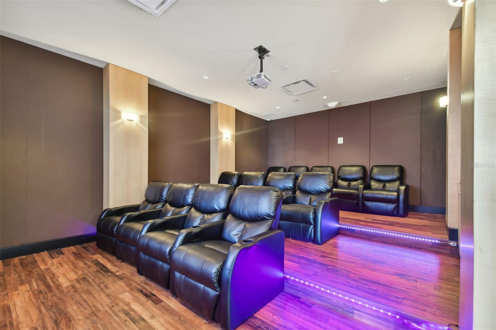 880 MANDALAY AVE #N902, CLEARWATER BEACH, FL, 33767