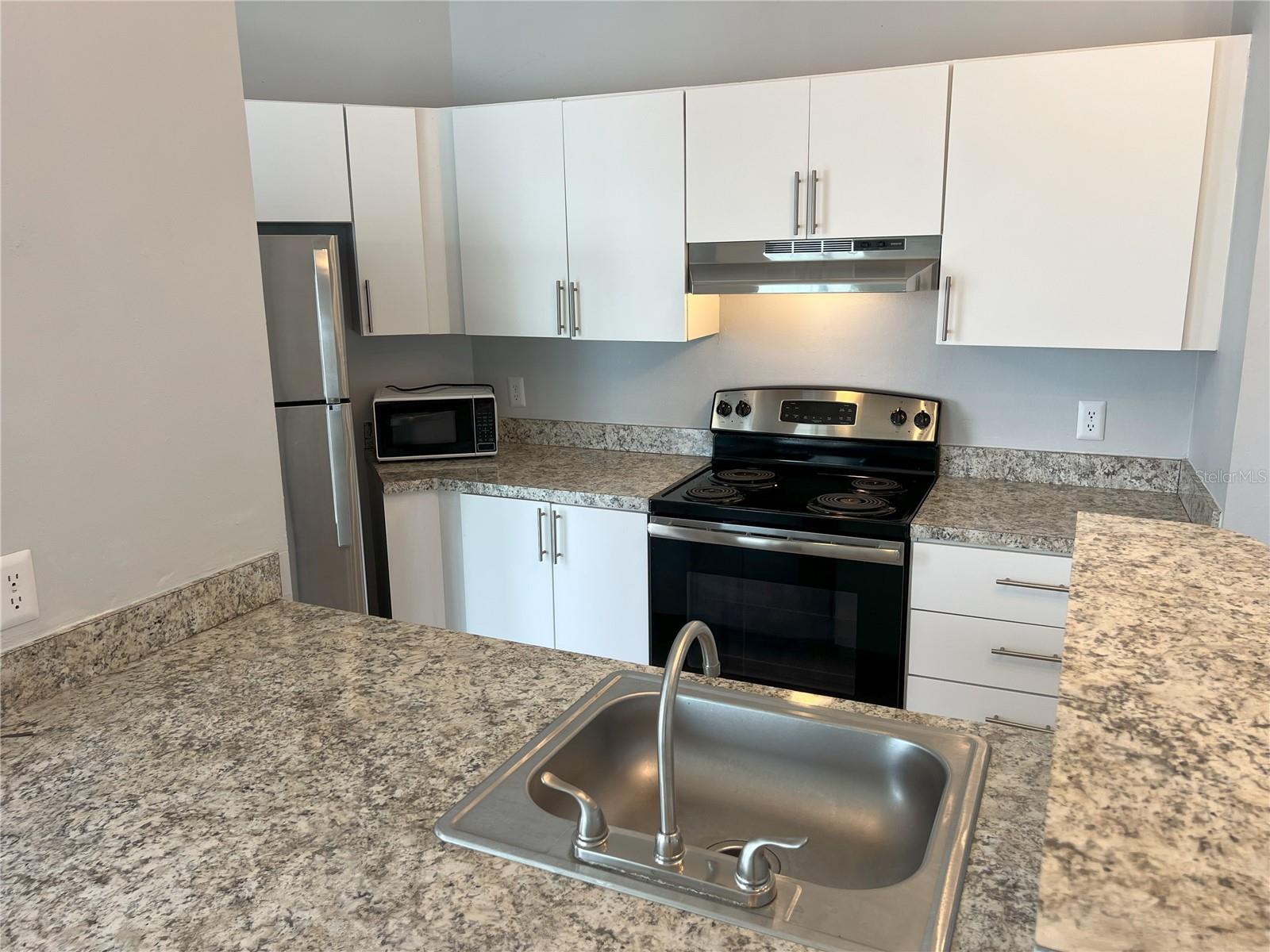 2568 WOODGATE BLVD #206, ORLANDO, FL, 32822