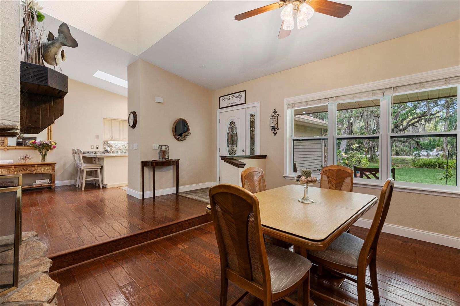 405 E HALL RD, MERRITT ISLAND, FL, 32953