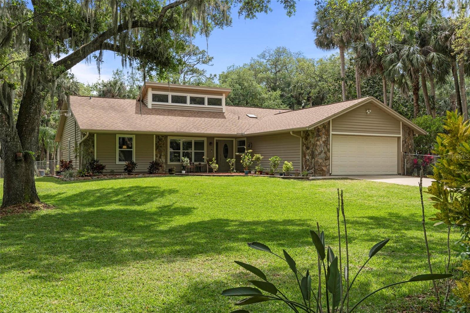 405 E HALL RD, MERRITT ISLAND, FL, 32953