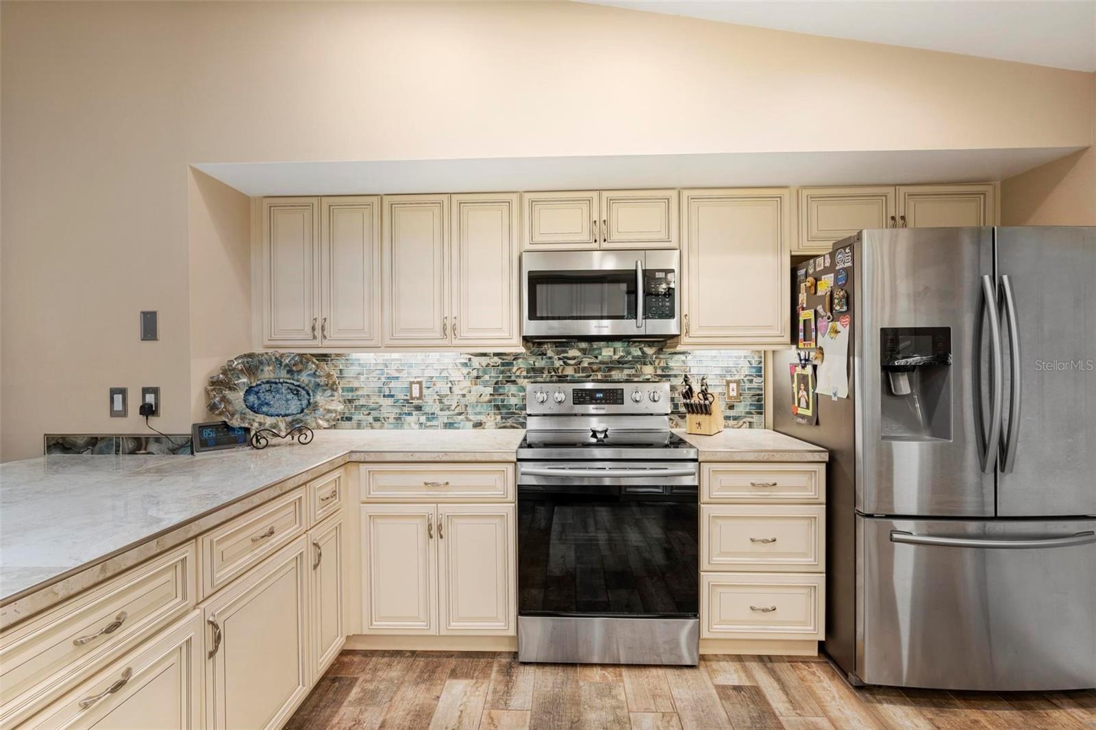 405 E HALL RD, MERRITT ISLAND, FL, 32953