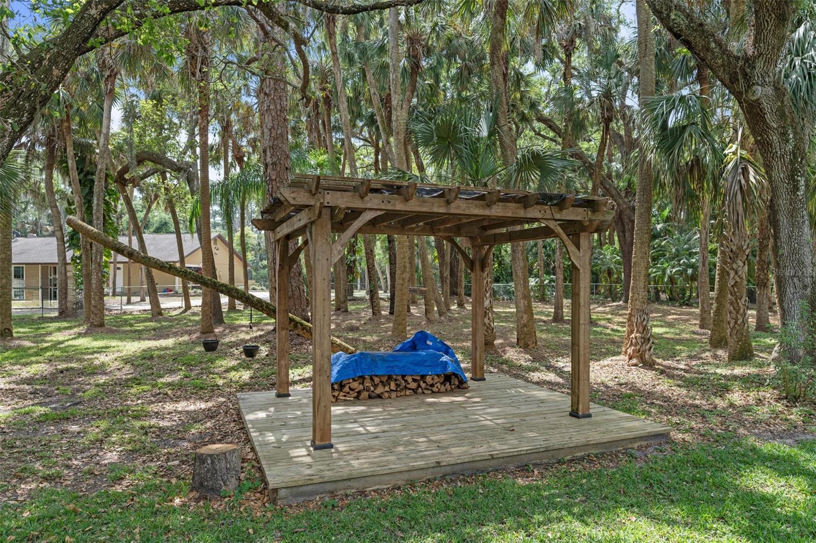 405 E HALL RD, MERRITT ISLAND, FL, 32953