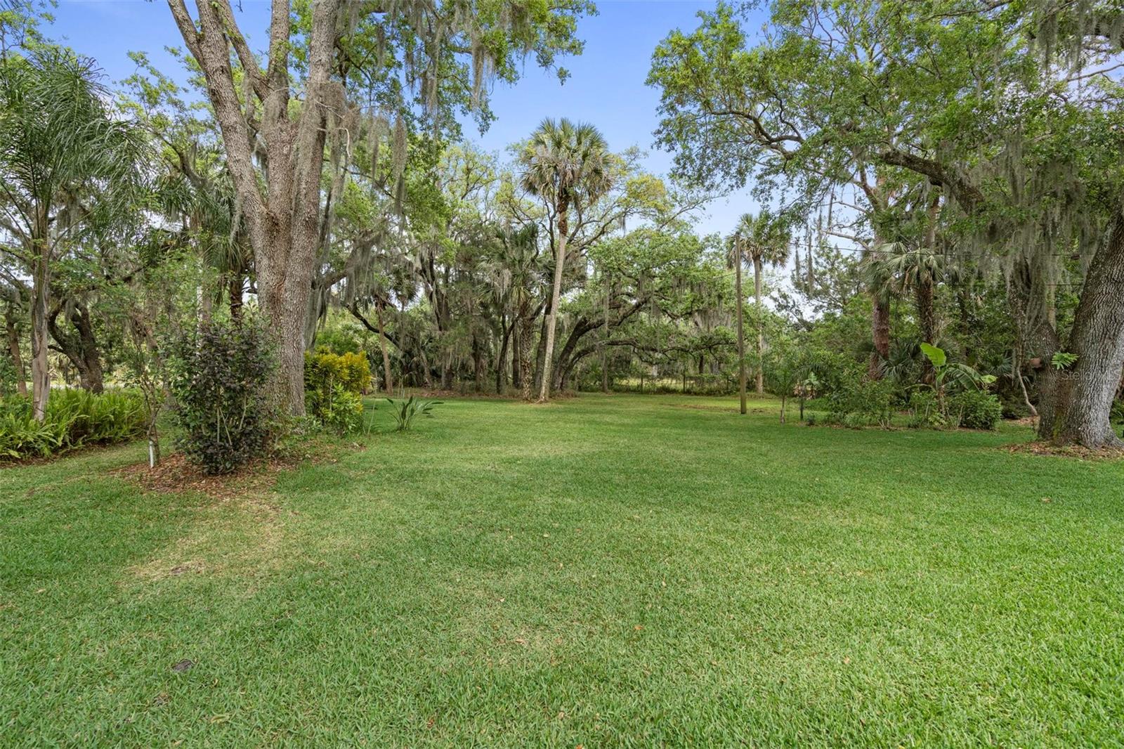 405 E HALL RD, MERRITT ISLAND, FL, 32953