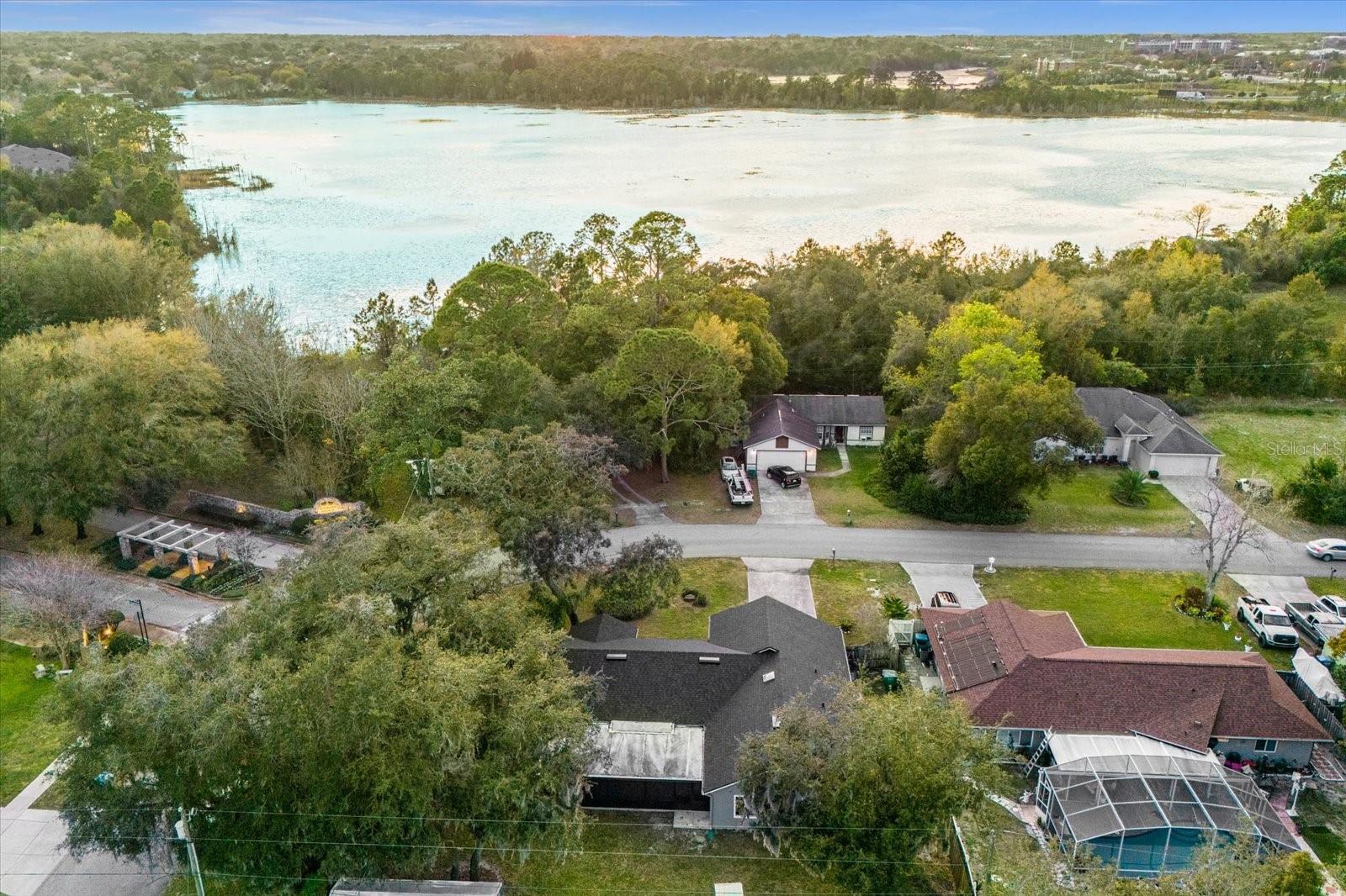 1563 W FINLAND DR, DELTONA, FL, 32725