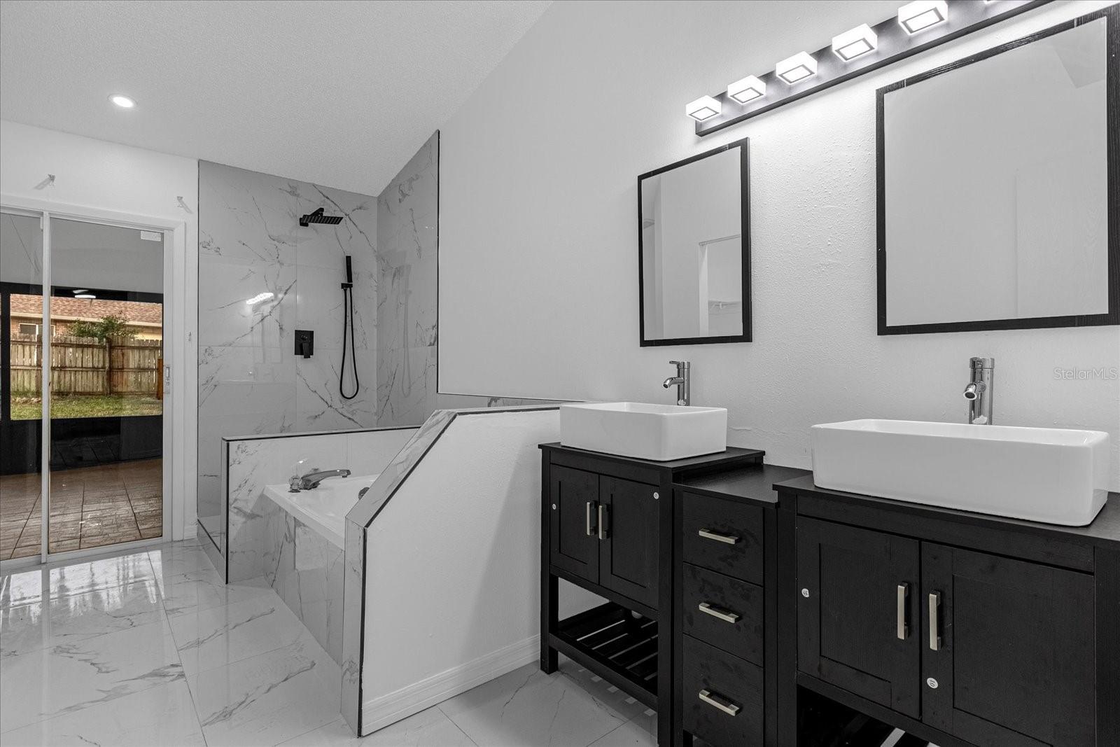 1563 W FINLAND DR, DELTONA, FL, 32725