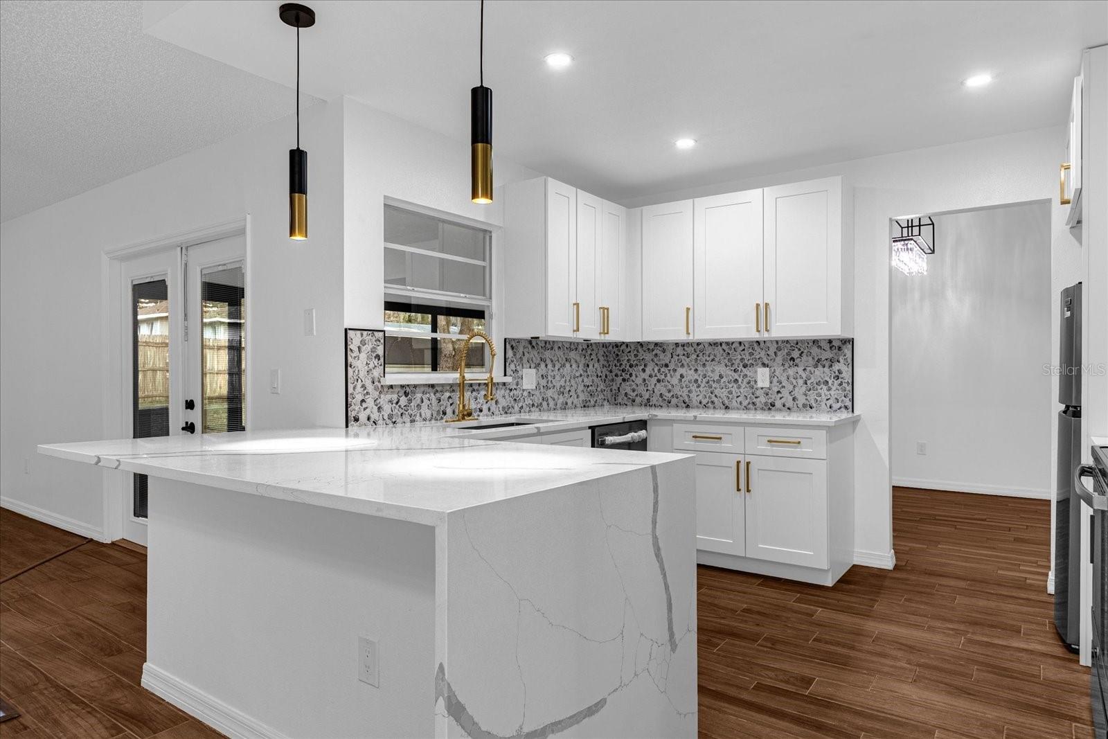 1563 W FINLAND DR, DELTONA, FL, 32725