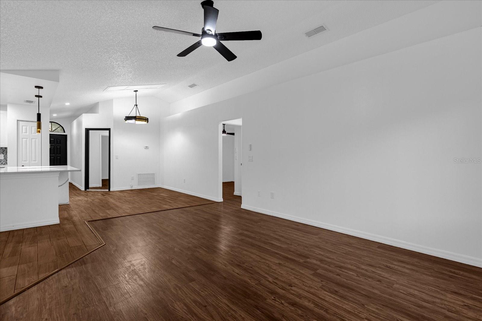 1563 W FINLAND DR, DELTONA, FL, 32725