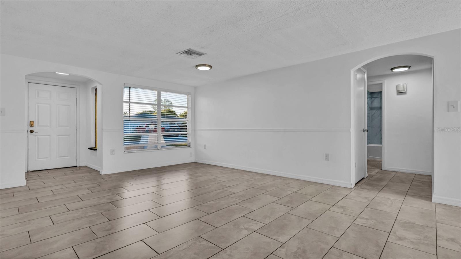 9100 HUNT CLUB LN, PORT RICHEY, FL, 34668