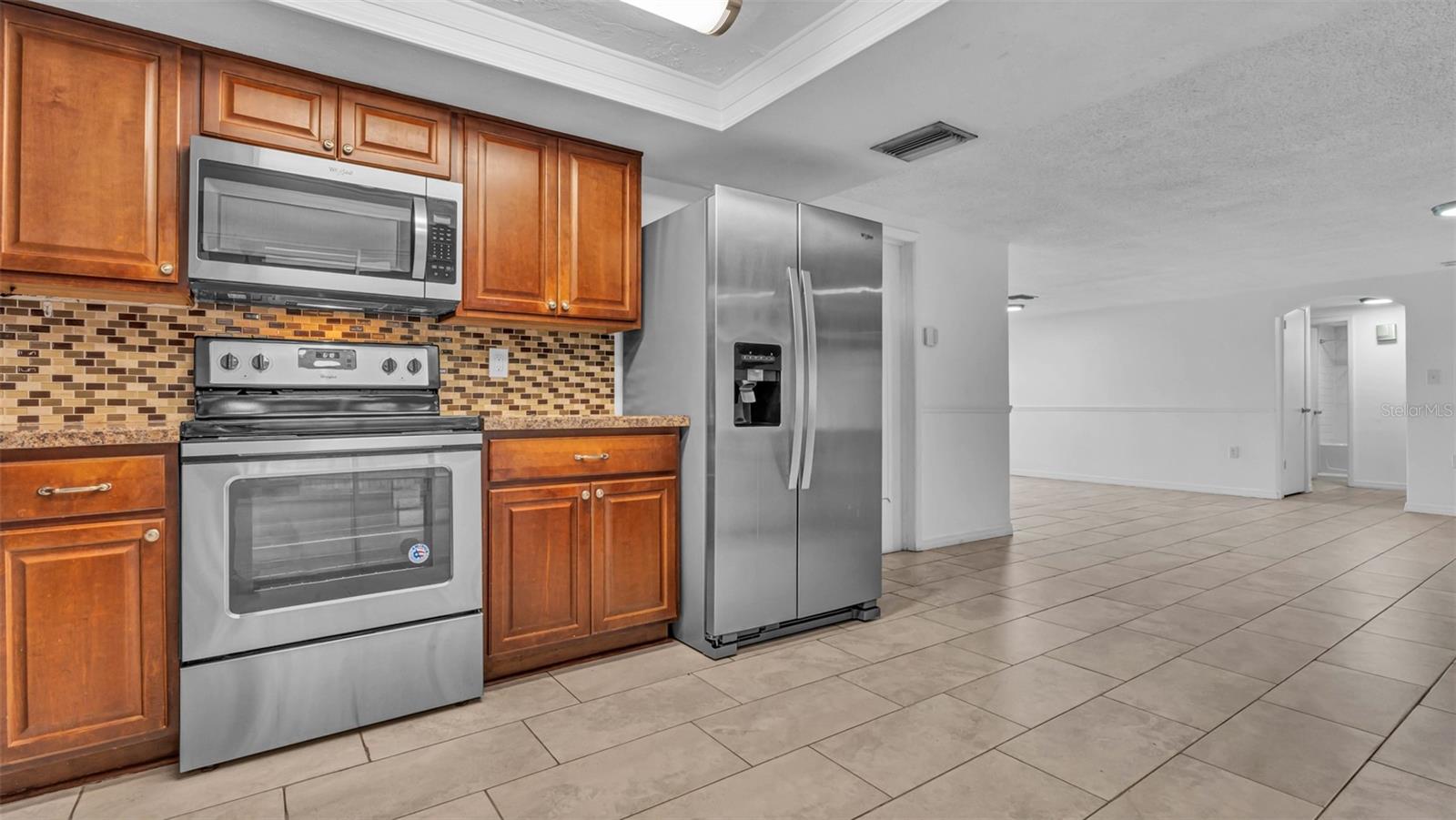 9100 HUNT CLUB LN, PORT RICHEY, FL, 34668