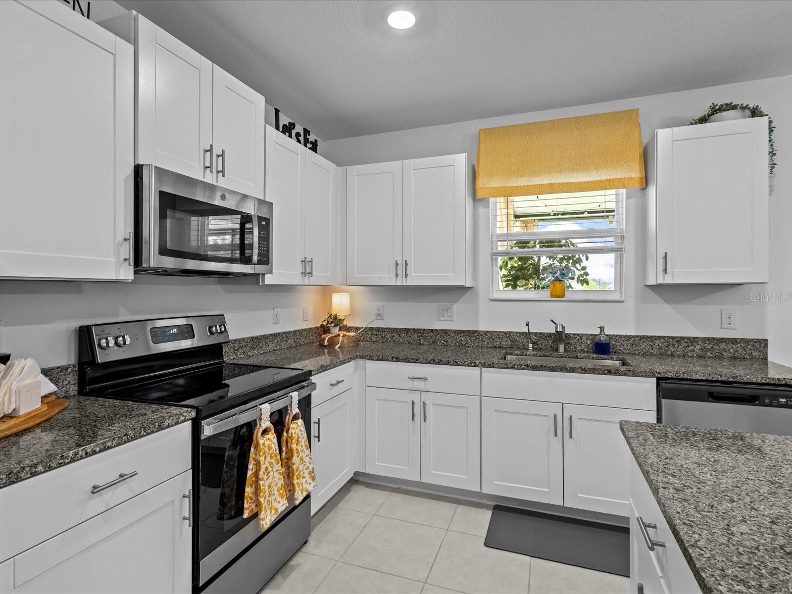 1717 RED LOOP, LAKELAND, FL, 33801