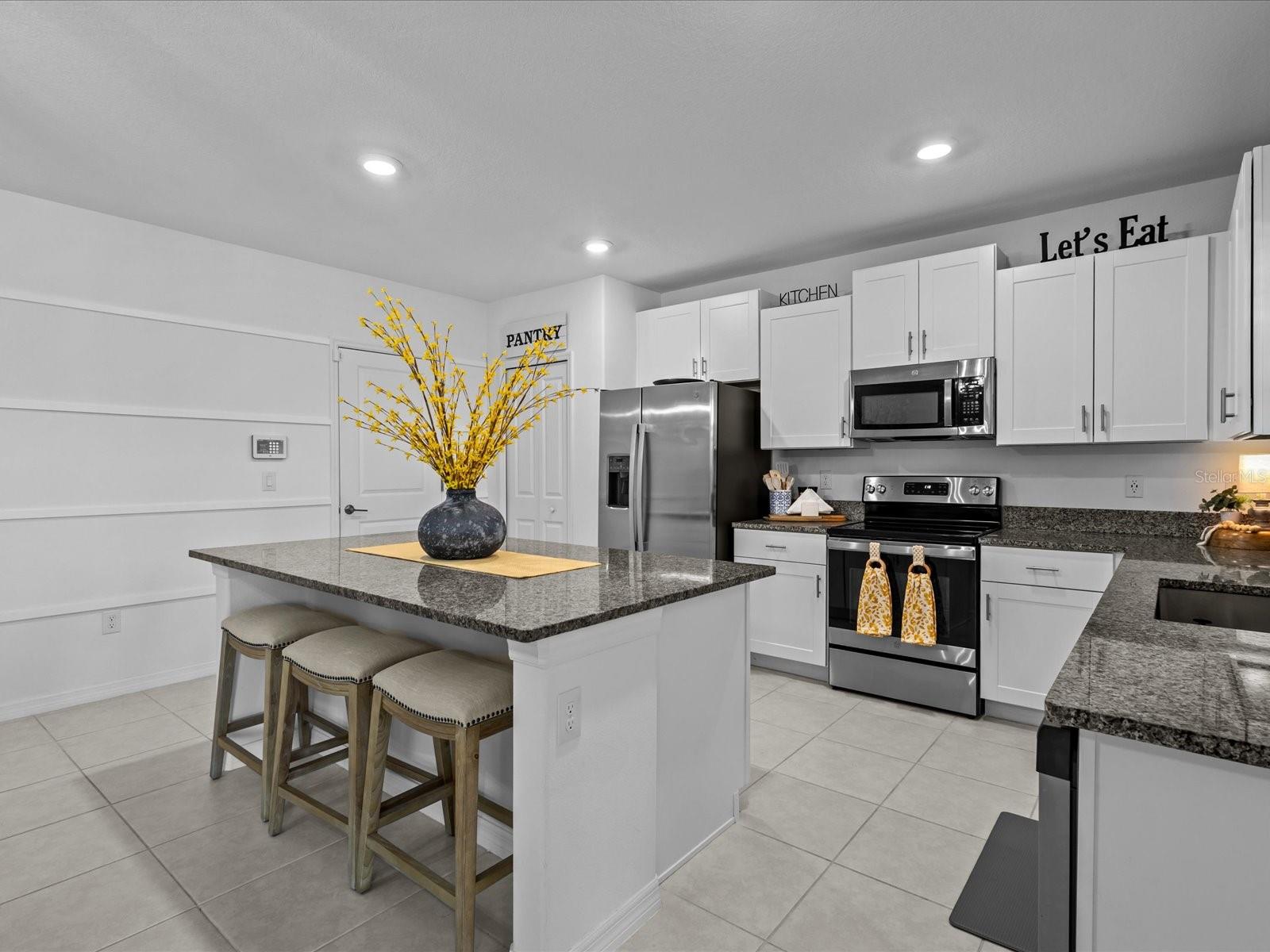 1717 RED LOOP, LAKELAND, FL, 33801